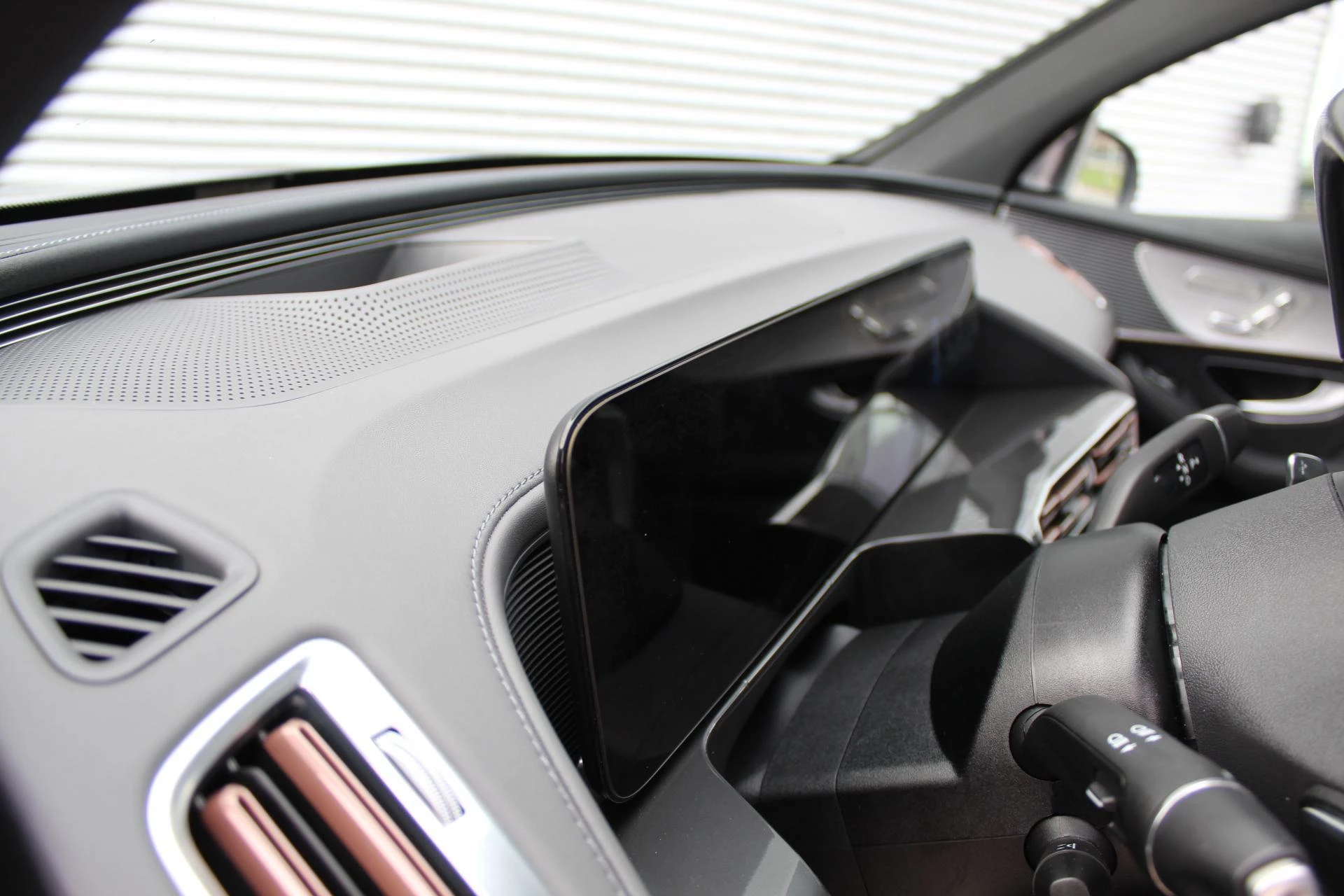 Hoofdafbeelding Mercedes-Benz EQC