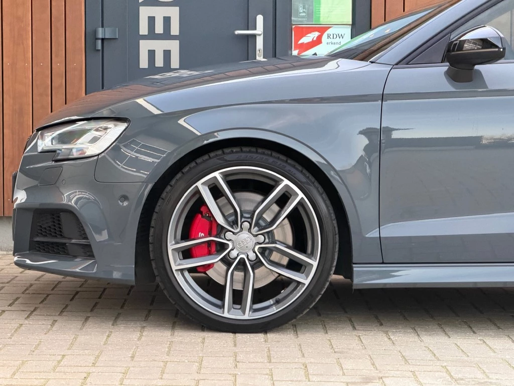 Hoofdafbeelding Audi S3