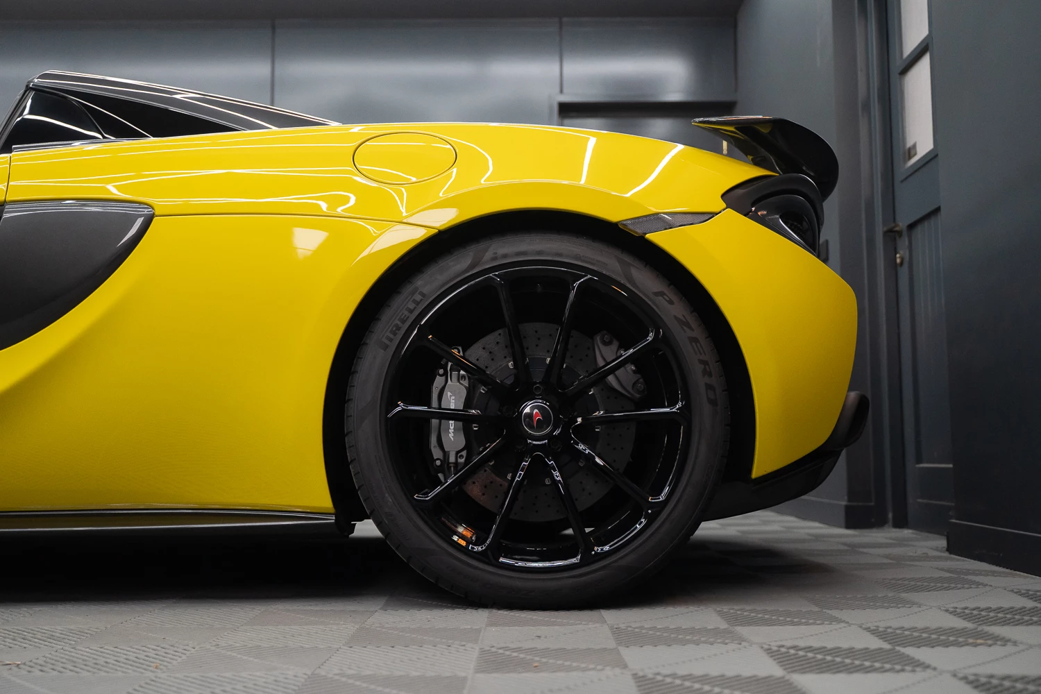 Hoofdafbeelding McLaren 570S