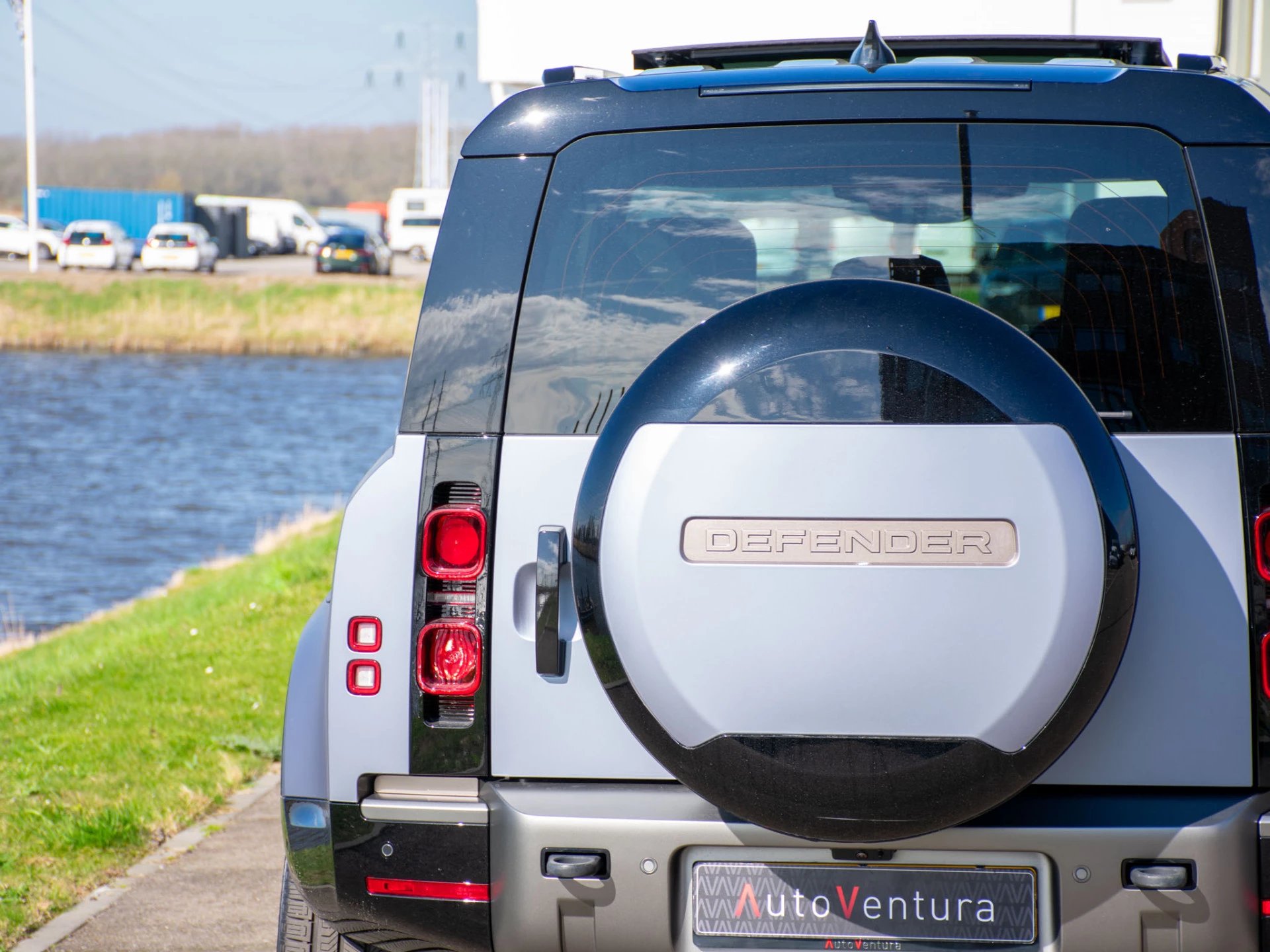 Hoofdafbeelding Land Rover Defender