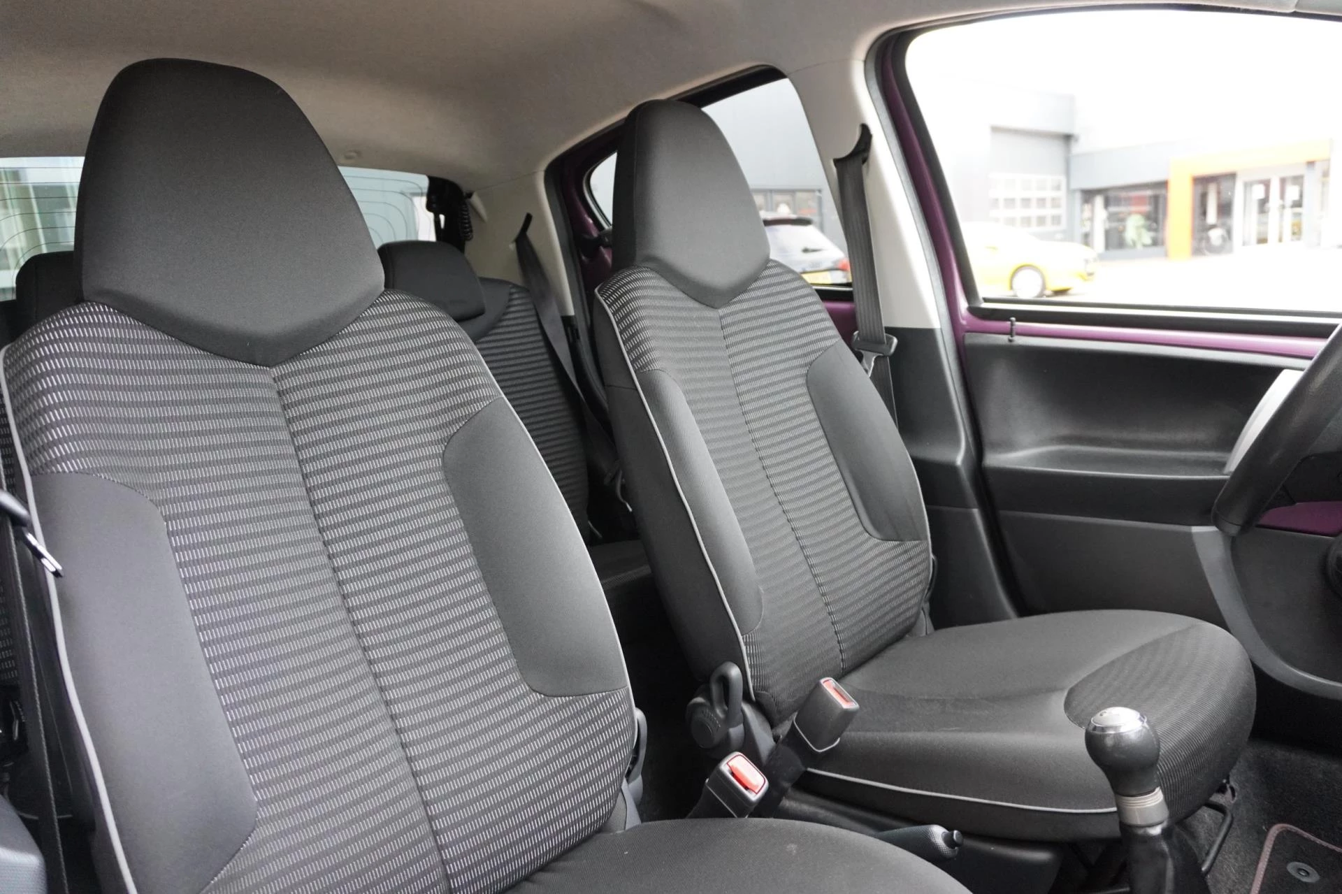 Hoofdafbeelding Peugeot 107