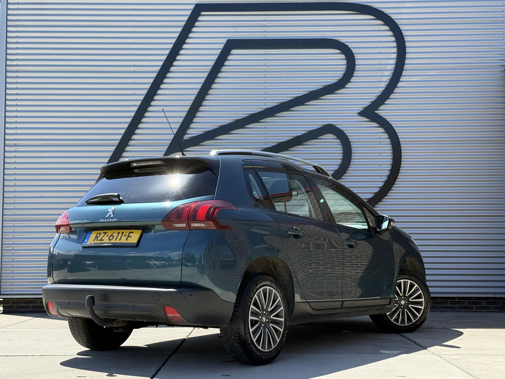 Hoofdafbeelding Peugeot 2008
