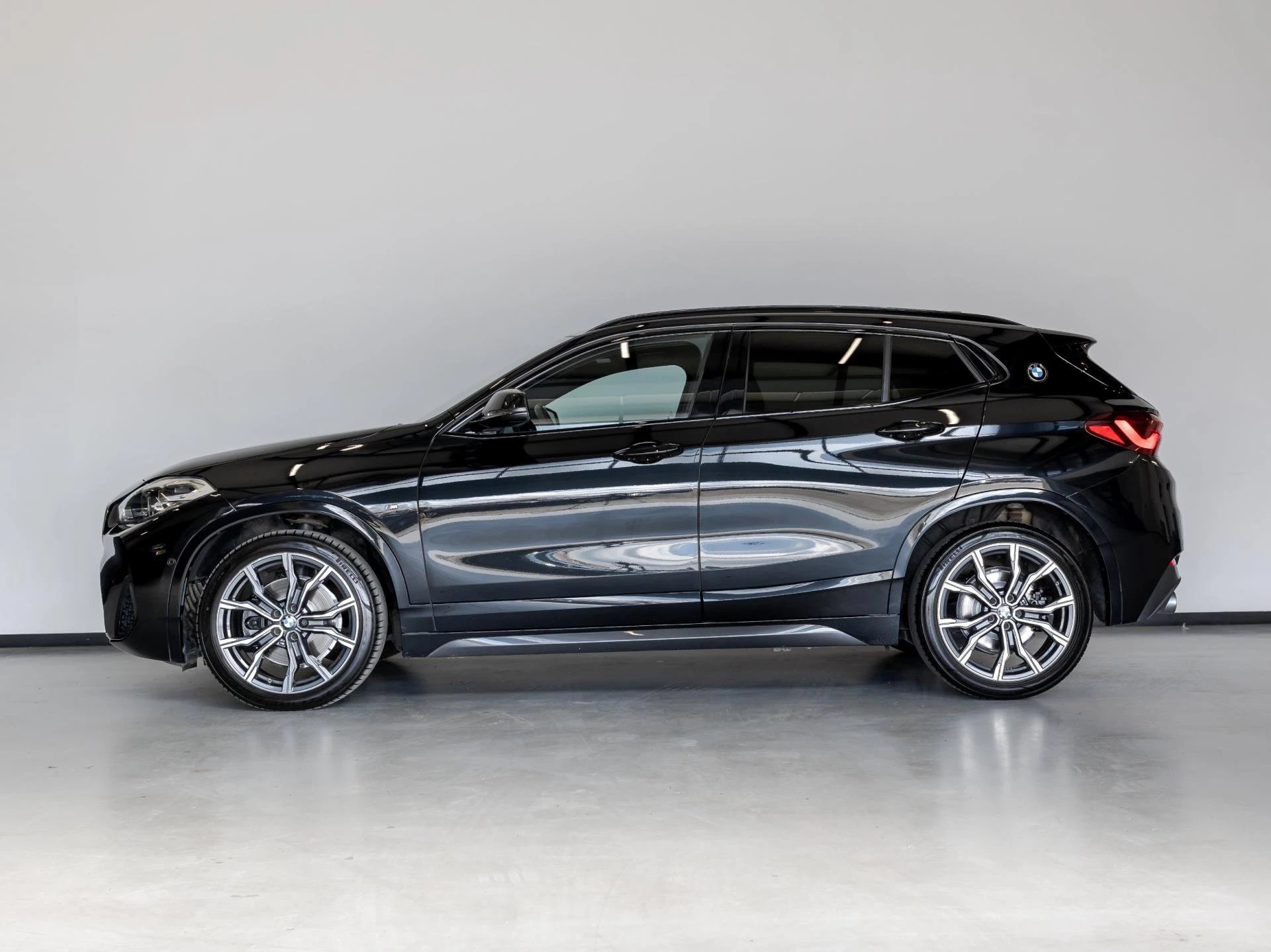 Hoofdafbeelding BMW X2