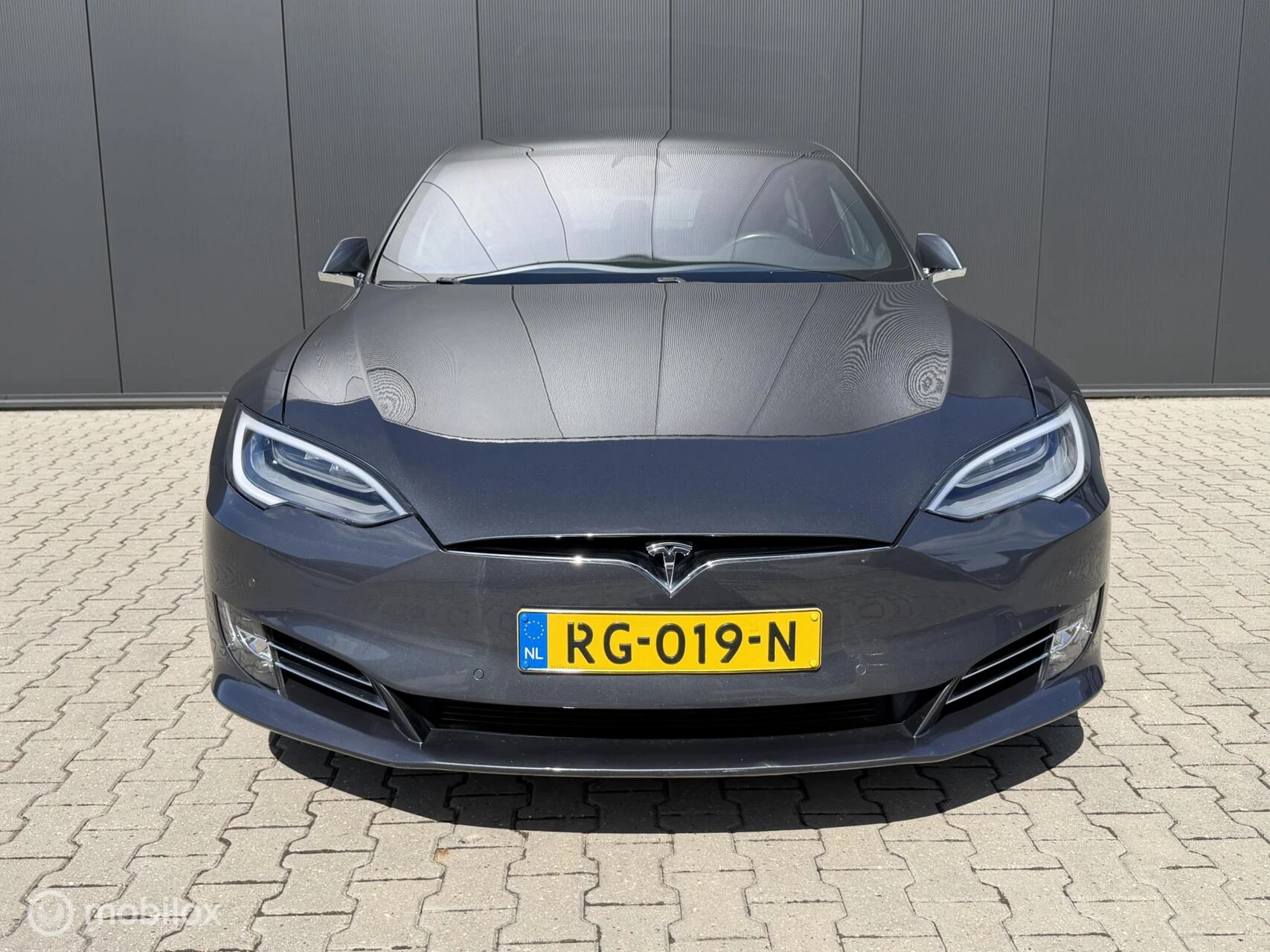 Hoofdafbeelding Tesla Model S