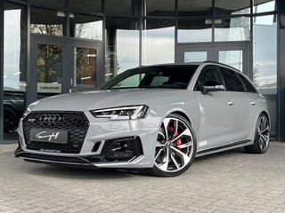 Audi RS4 2.9 TFSI RS4 QUATTRO - PANO - MILLTEK - B&O