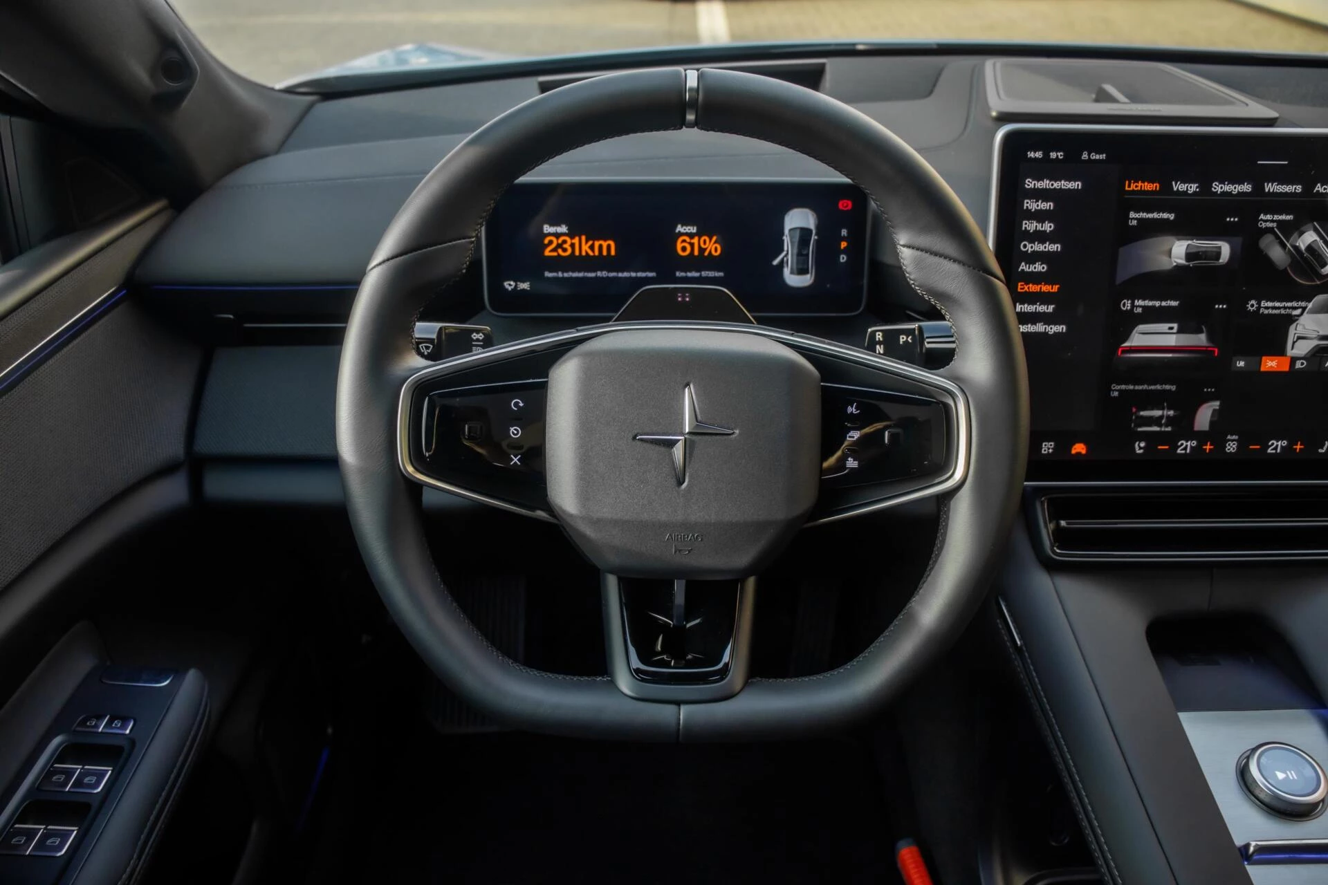 Hoofdafbeelding Polestar 4