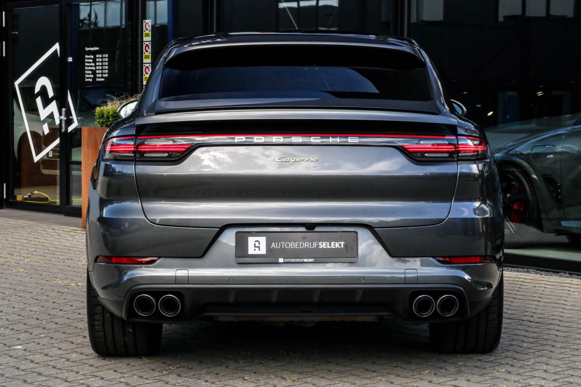 Hoofdafbeelding Porsche Cayenne