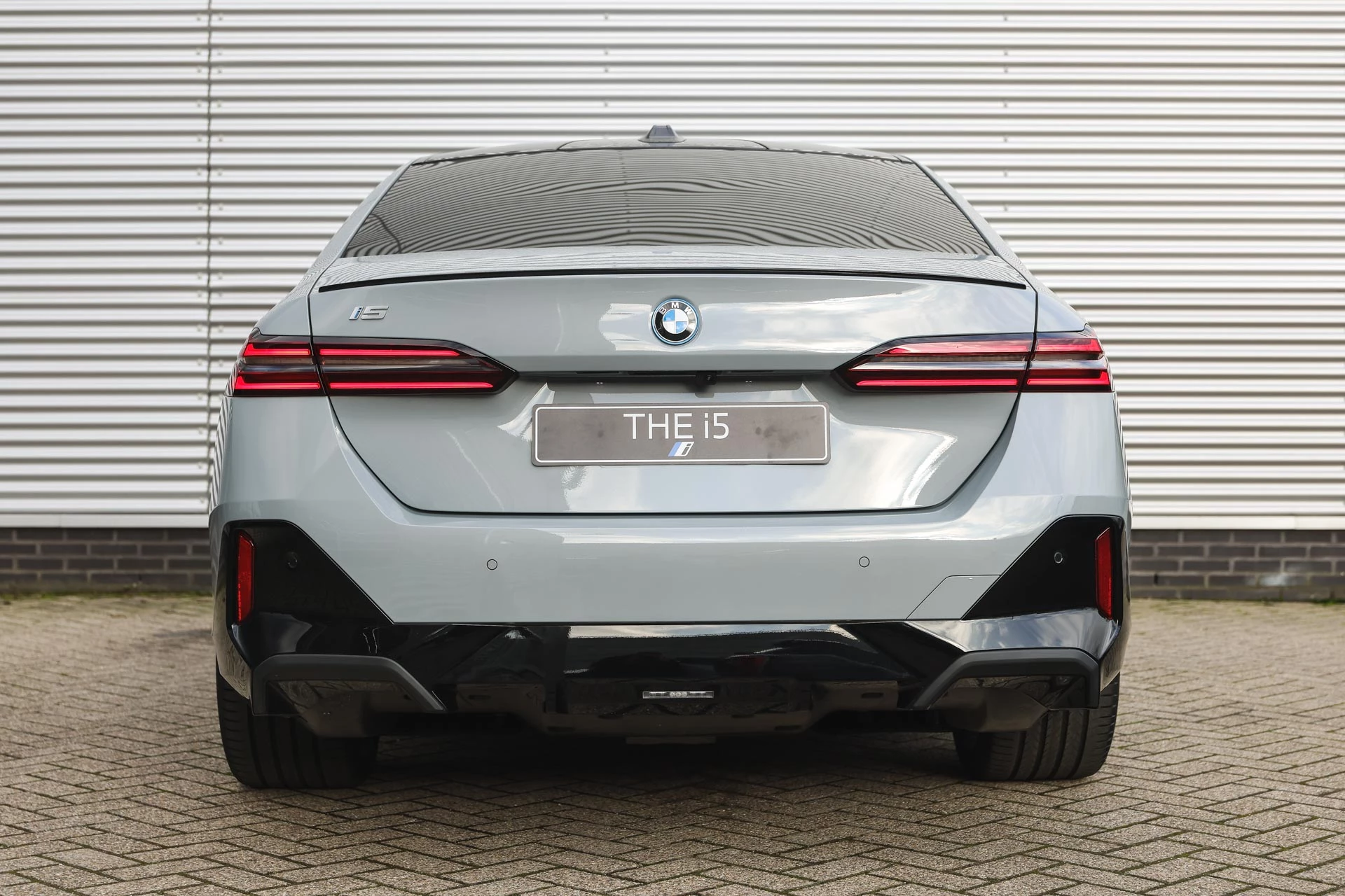 Hoofdafbeelding BMW i5