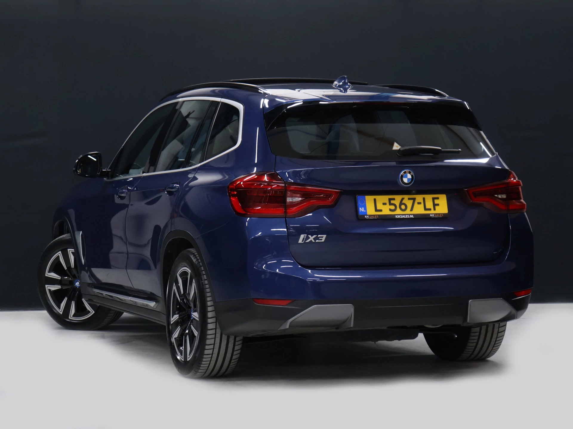 Hoofdafbeelding BMW iX3