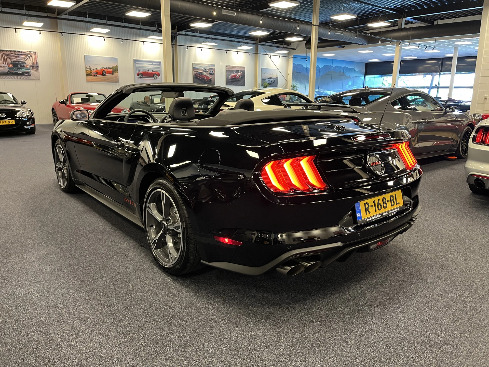 Hoofdafbeelding Ford Mustang
