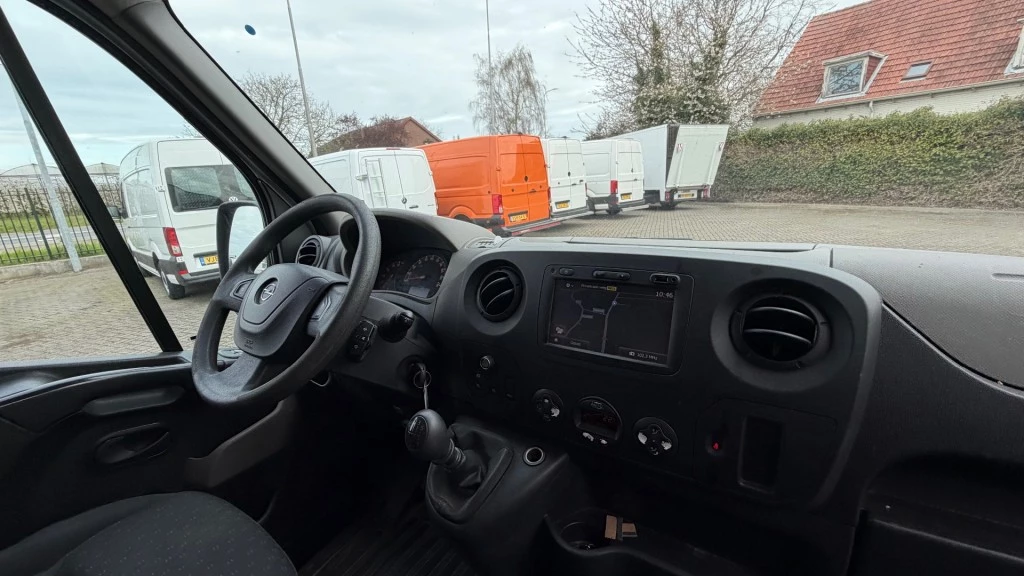 Hoofdafbeelding Opel Movano