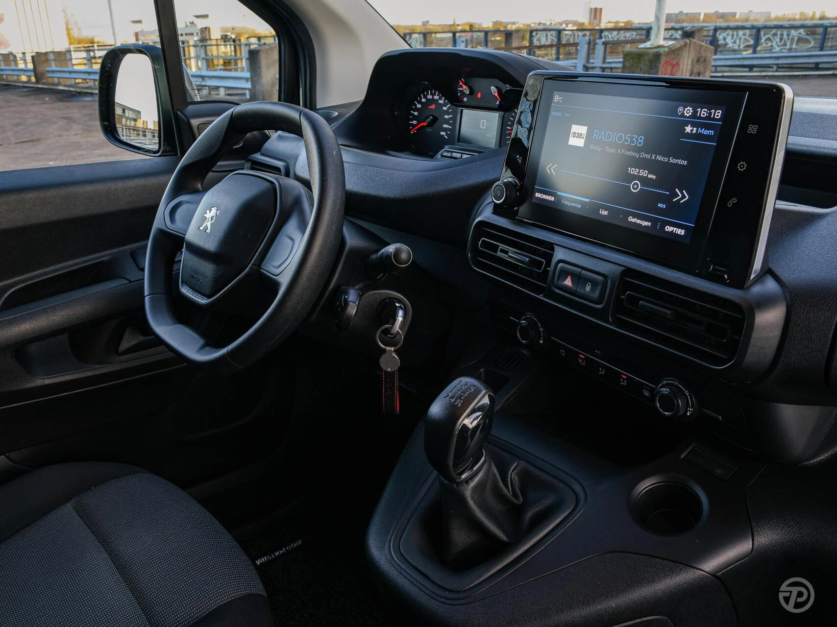 Hoofdafbeelding Peugeot Partner