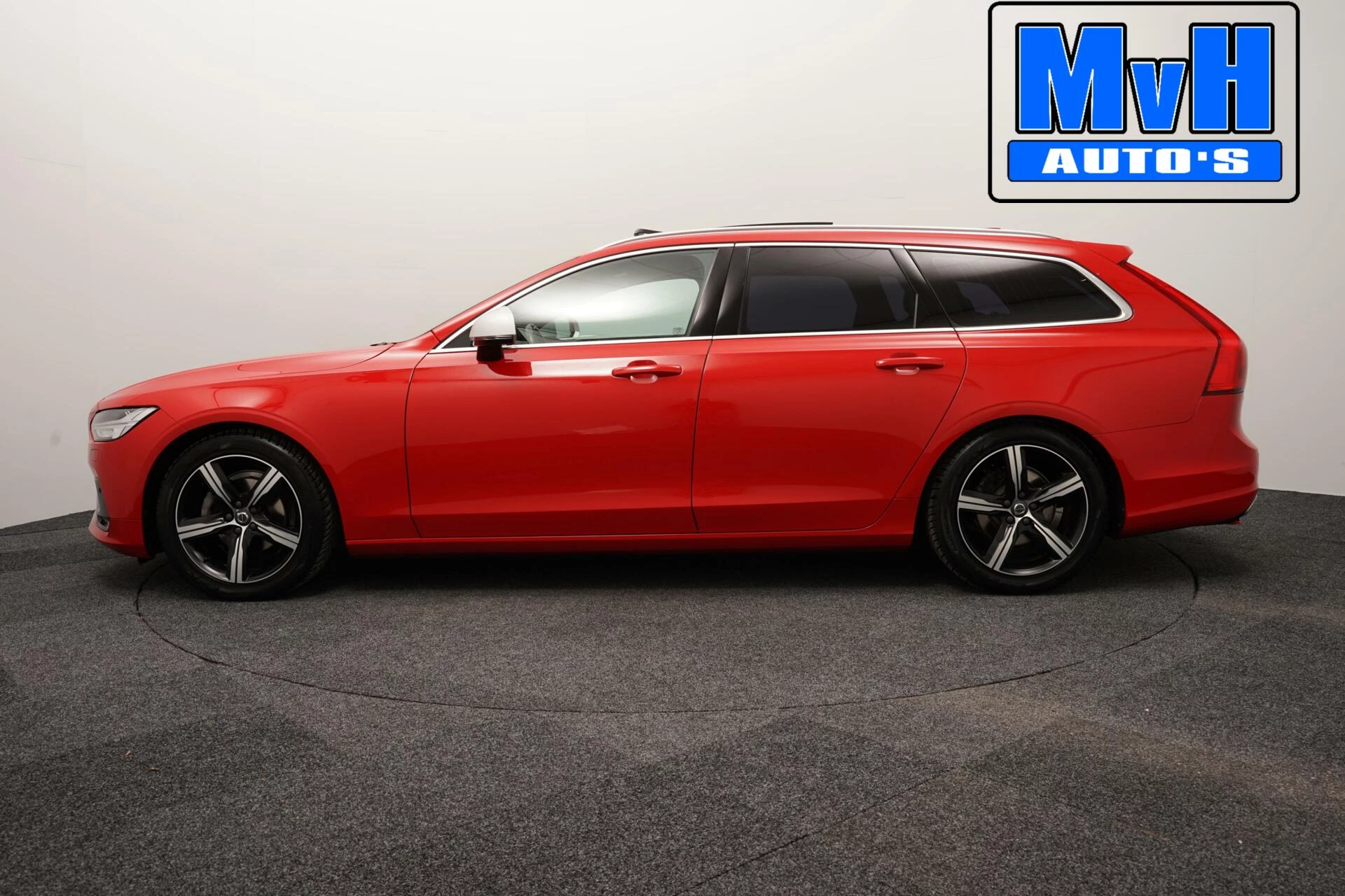 Hoofdafbeelding Volvo V90