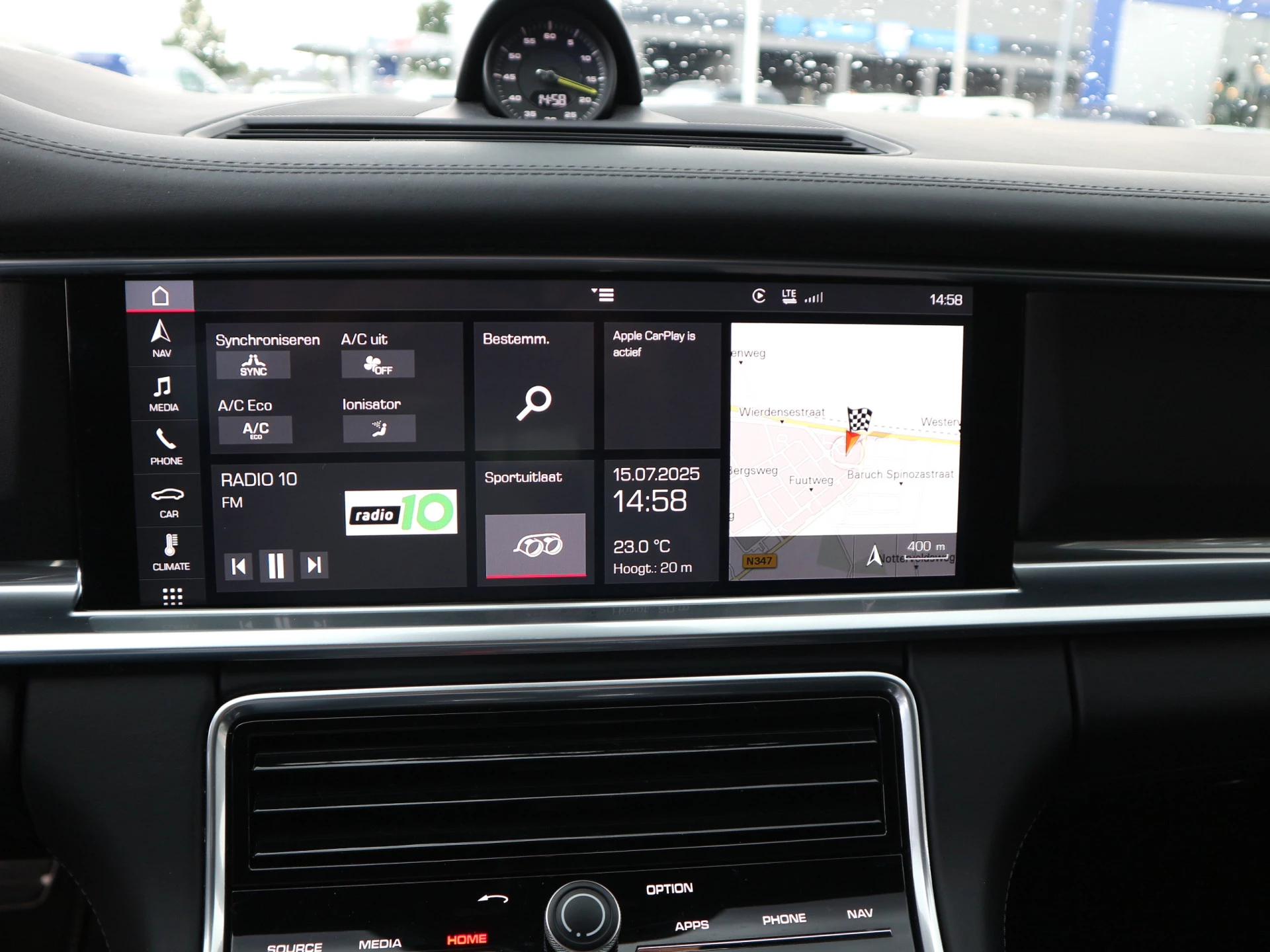 Hoofdafbeelding Porsche Panamera