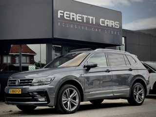 Hoofdafbeelding Volkswagen Tiguan Allspace Volkswagen Tiguan Allspace 1.5 TSI AUT7 HIGHLINE 2X R-LINE. PANODAK NAVI CAMERA APPLE-CARPLAY DIGI-DASH LED LMV PDC