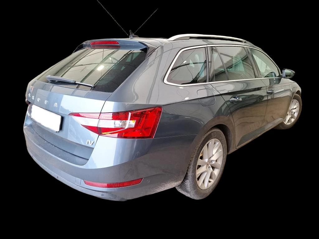 Hoofdafbeelding Škoda Superb