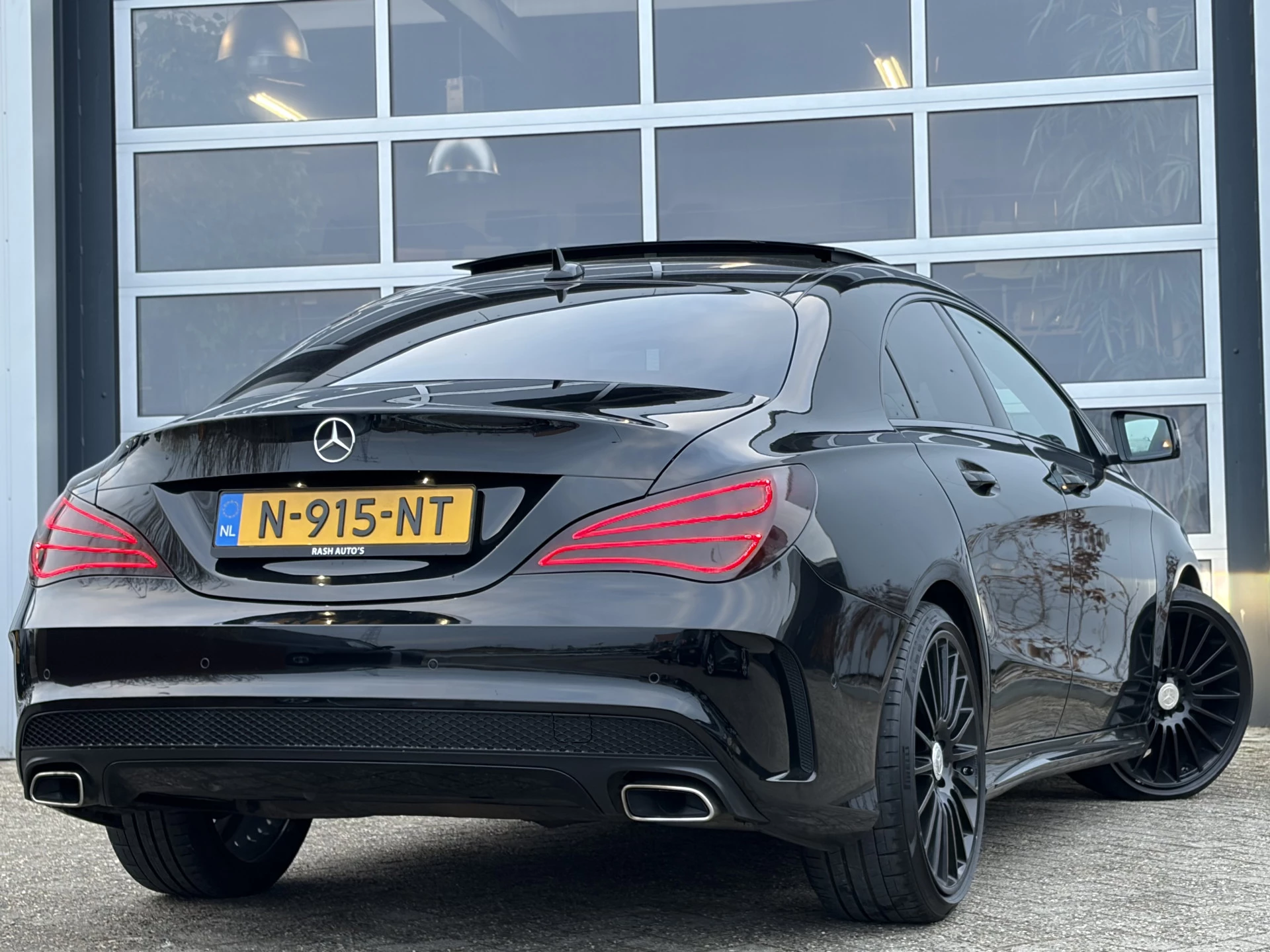 Hoofdafbeelding Mercedes-Benz CLA