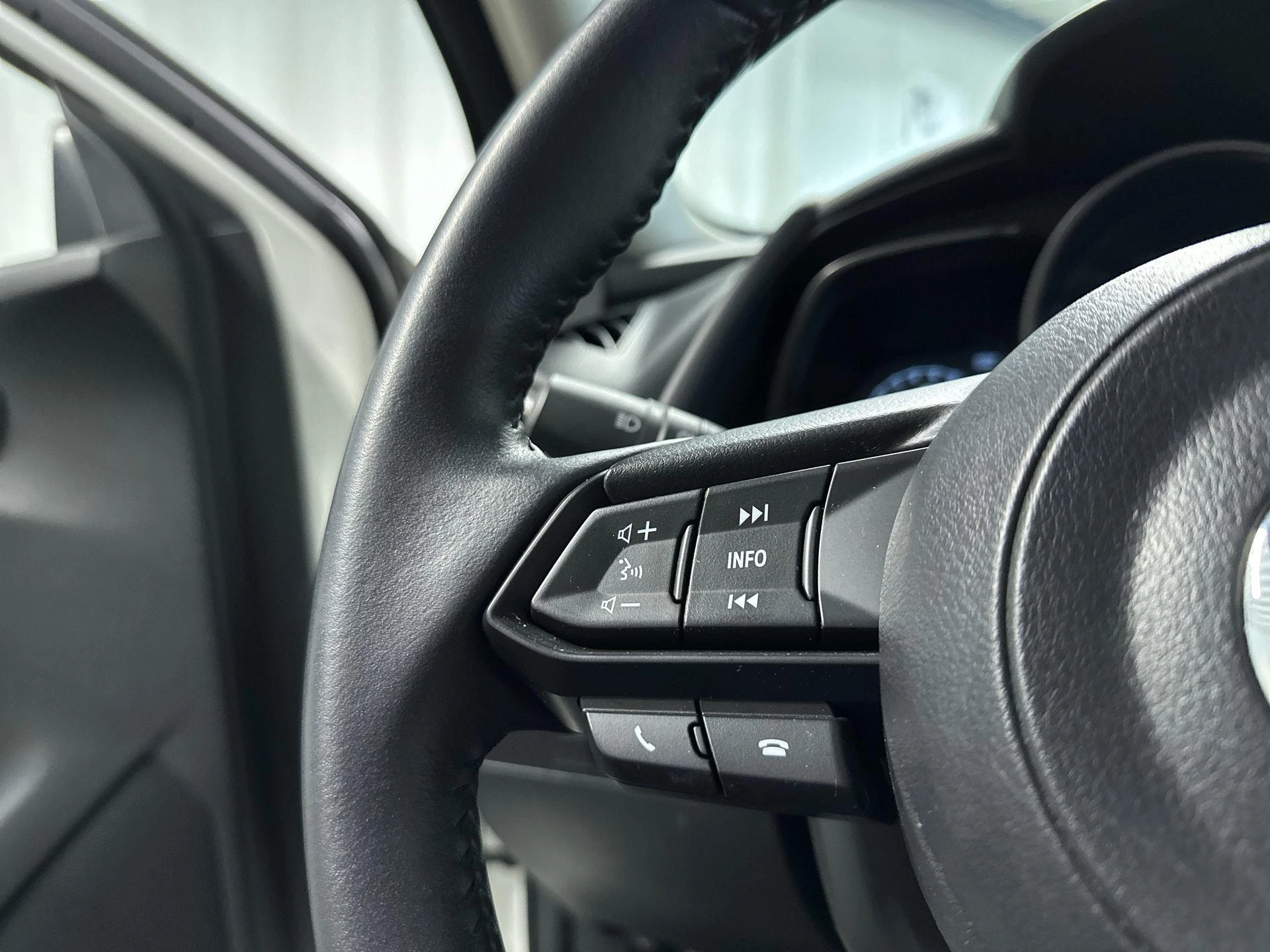 Hoofdafbeelding Mazda 2