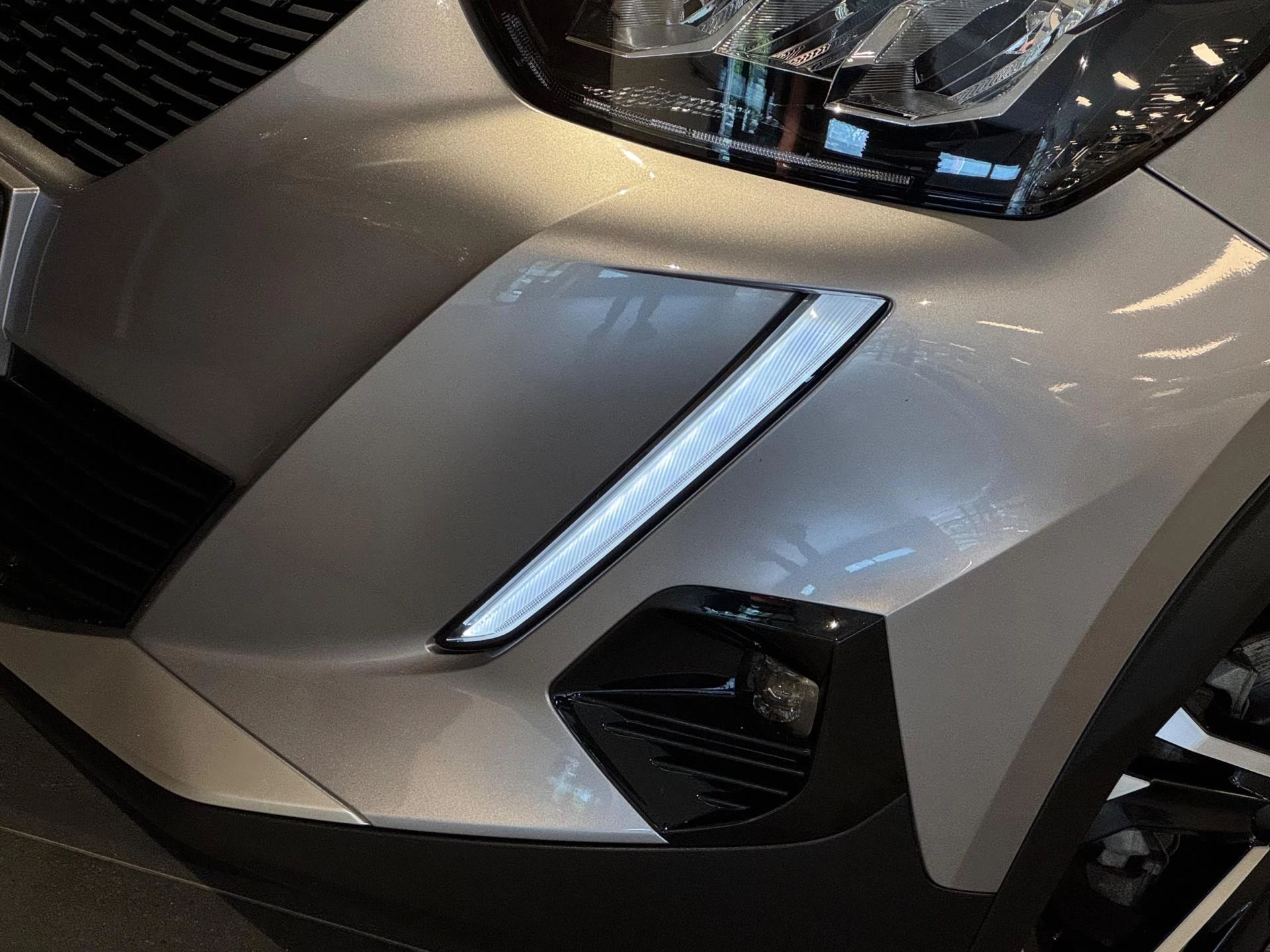 Hoofdafbeelding Peugeot e-2008