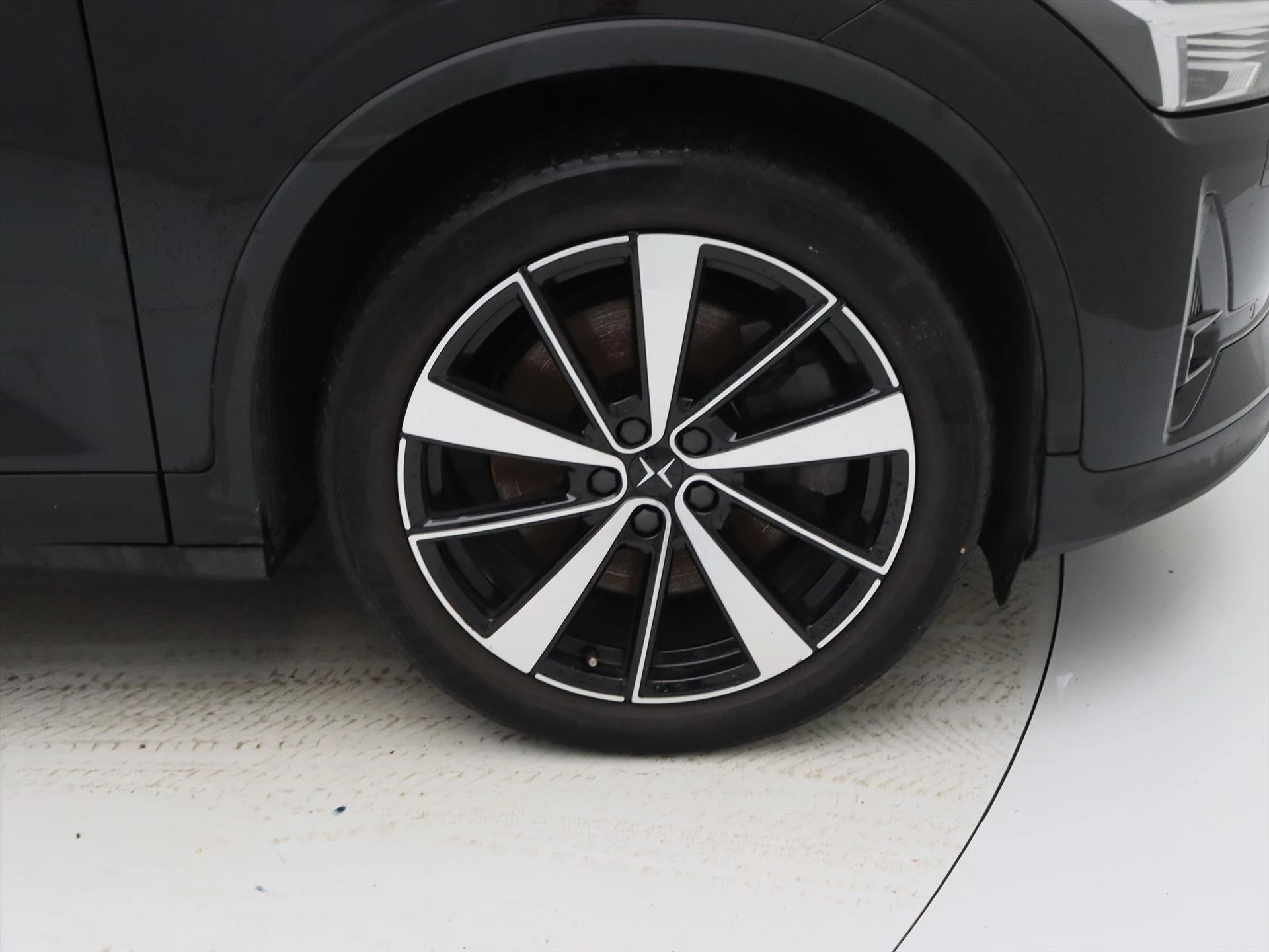 Hoofdafbeelding Polestar 2