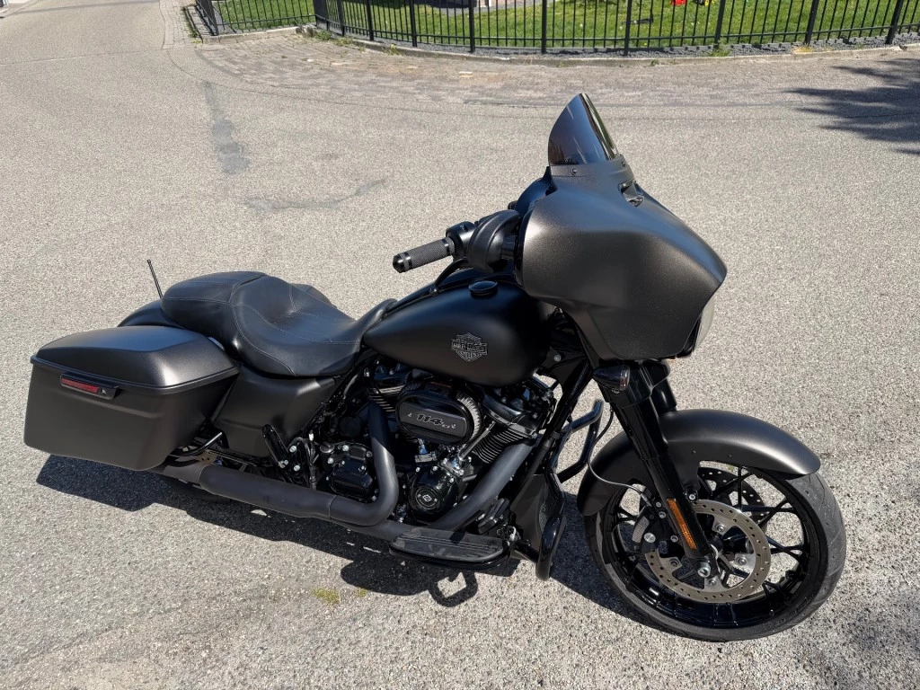 Hoofdafbeelding Harley-Davidson Street Glide