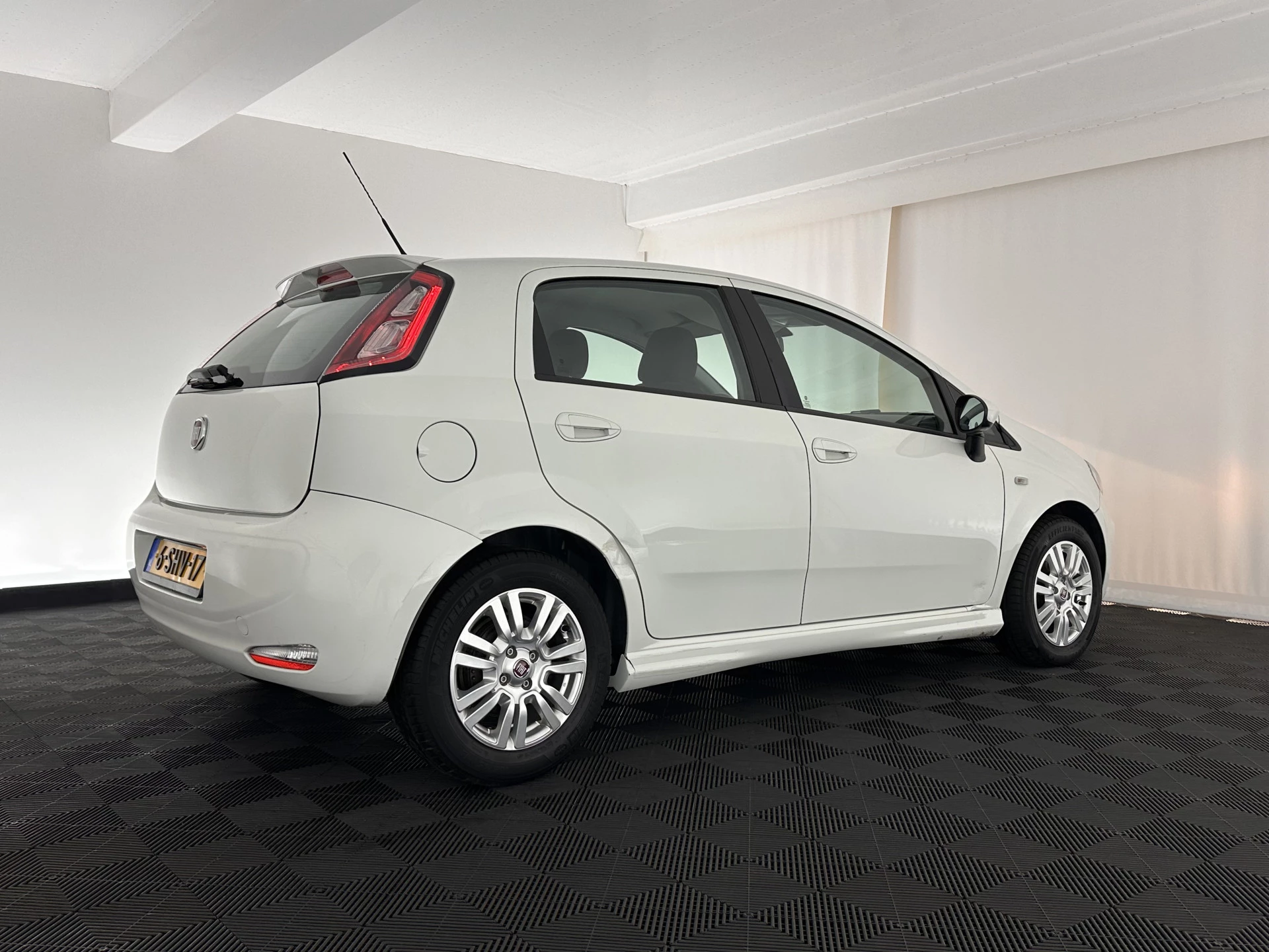 Hoofdafbeelding Fiat Punto