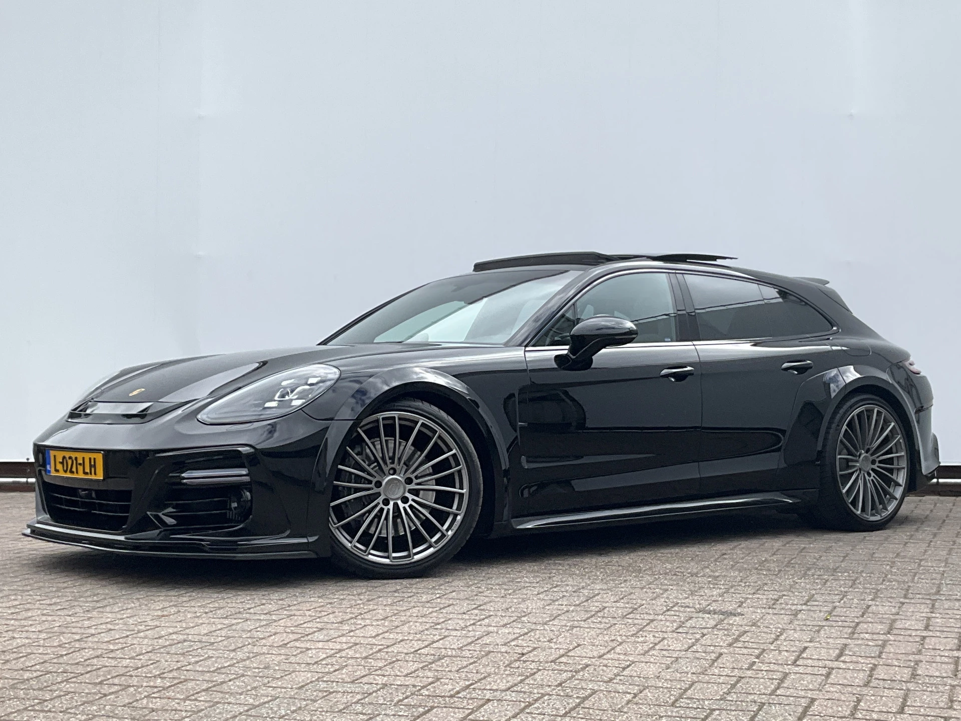 Hoofdafbeelding Porsche Panamera