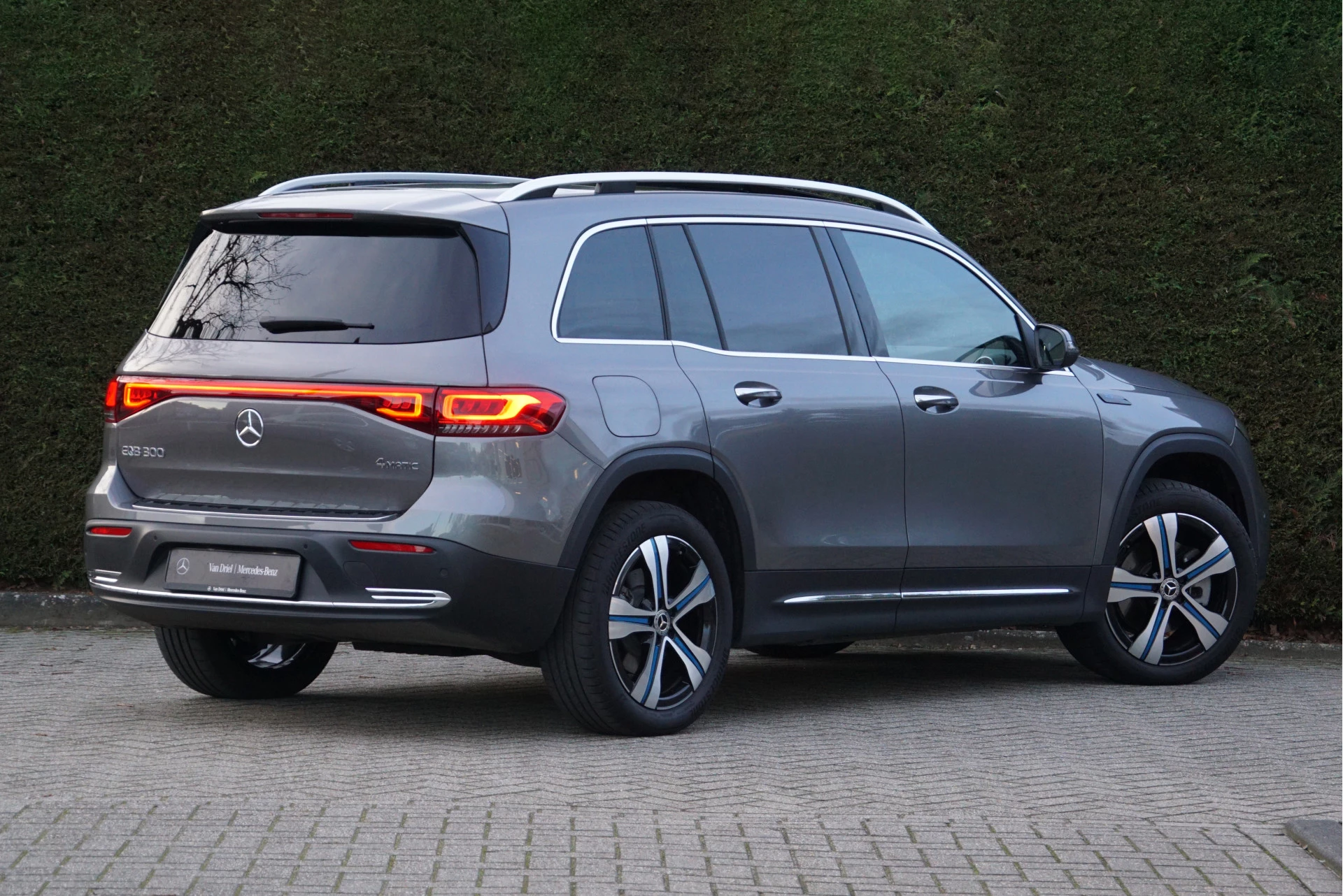 Hoofdafbeelding Mercedes-Benz EQB