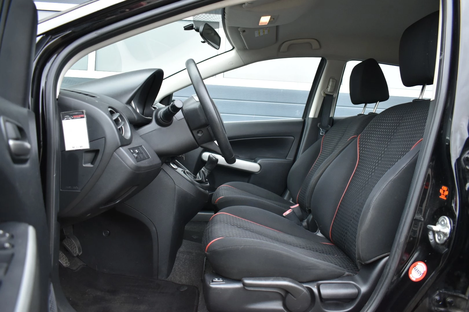 Hoofdafbeelding Mazda 2