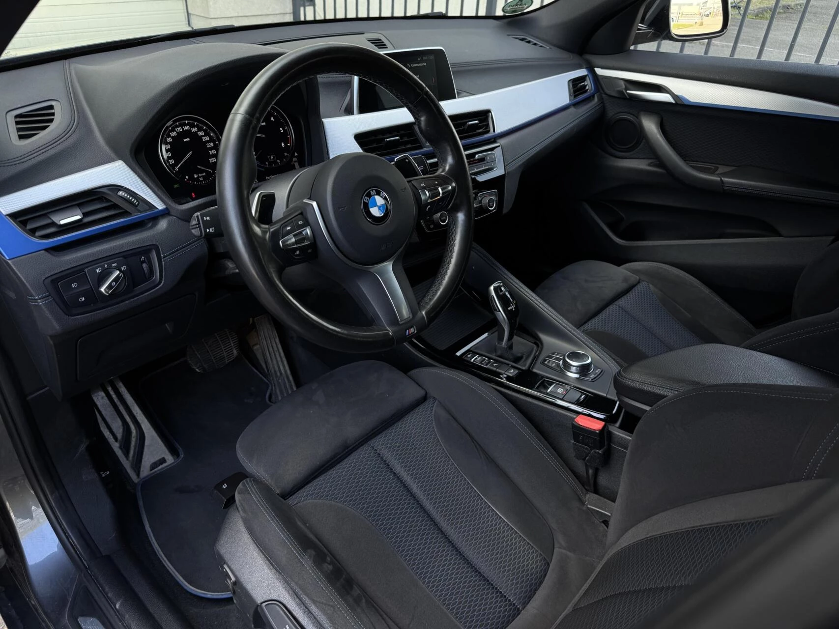 Hoofdafbeelding BMW X2