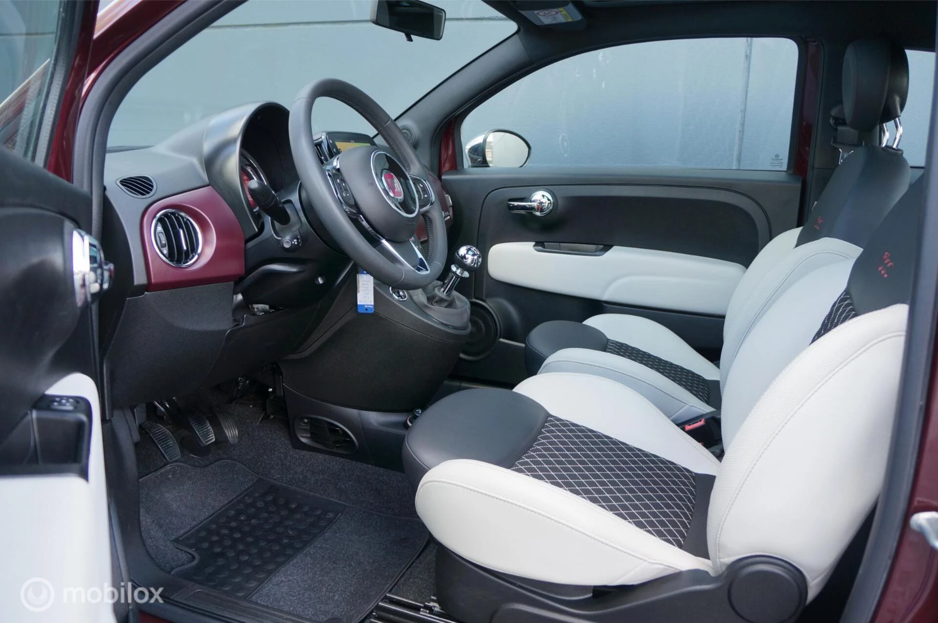 Hoofdafbeelding Fiat 500