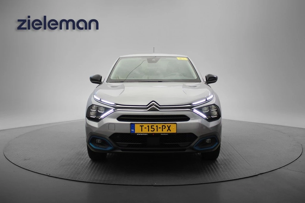 Hoofdafbeelding Citroën ë-C4 X