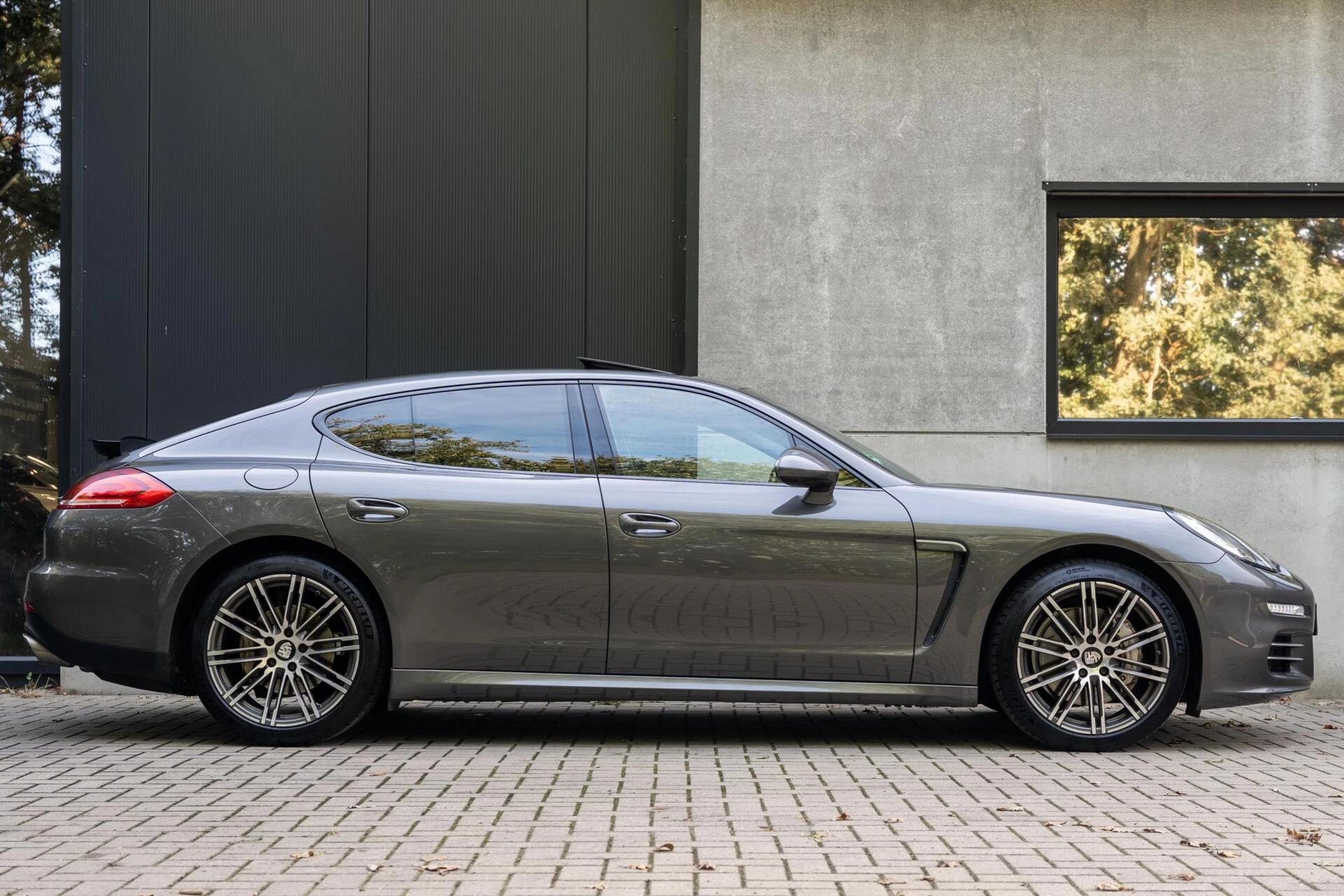 Hoofdafbeelding Porsche Panamera