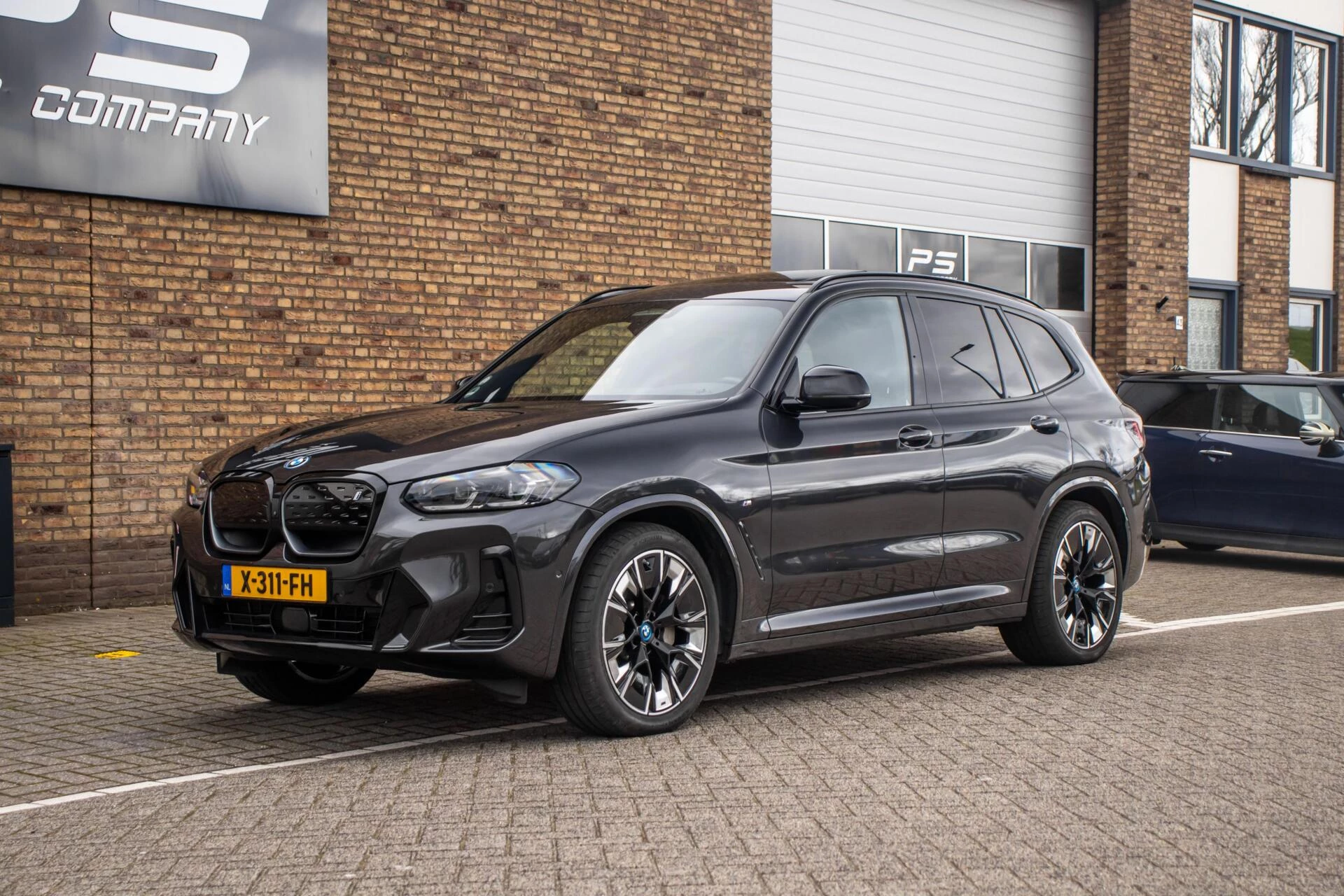 Hoofdafbeelding BMW iX3