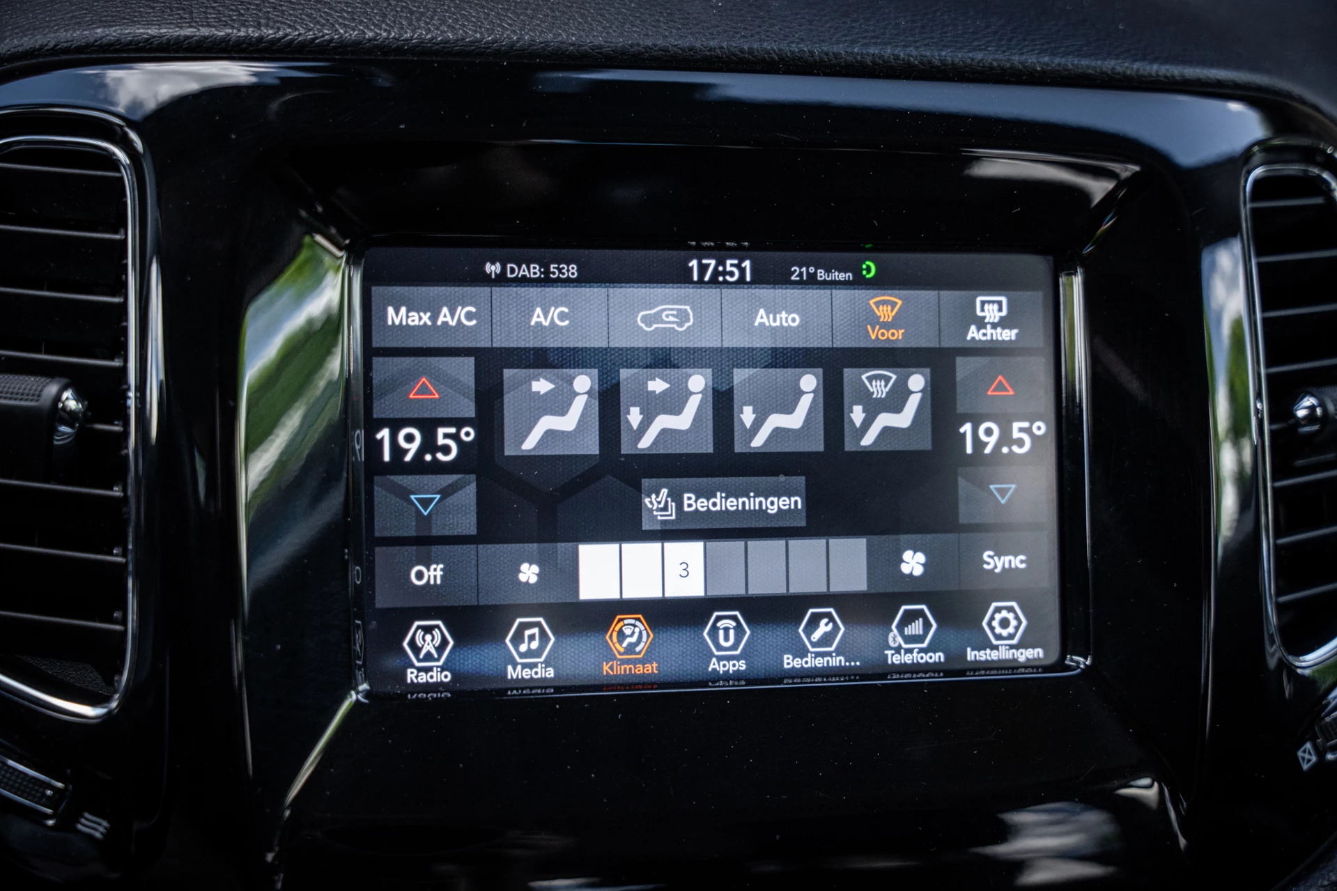 Hoofdafbeelding Jeep Compass