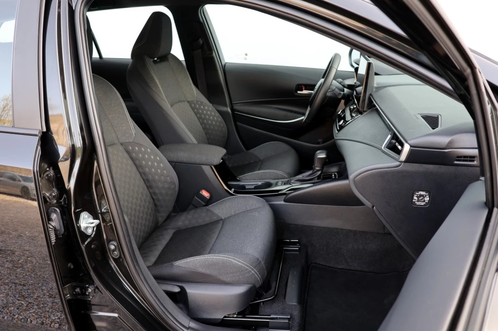 Hoofdafbeelding Toyota Corolla Touring Sports