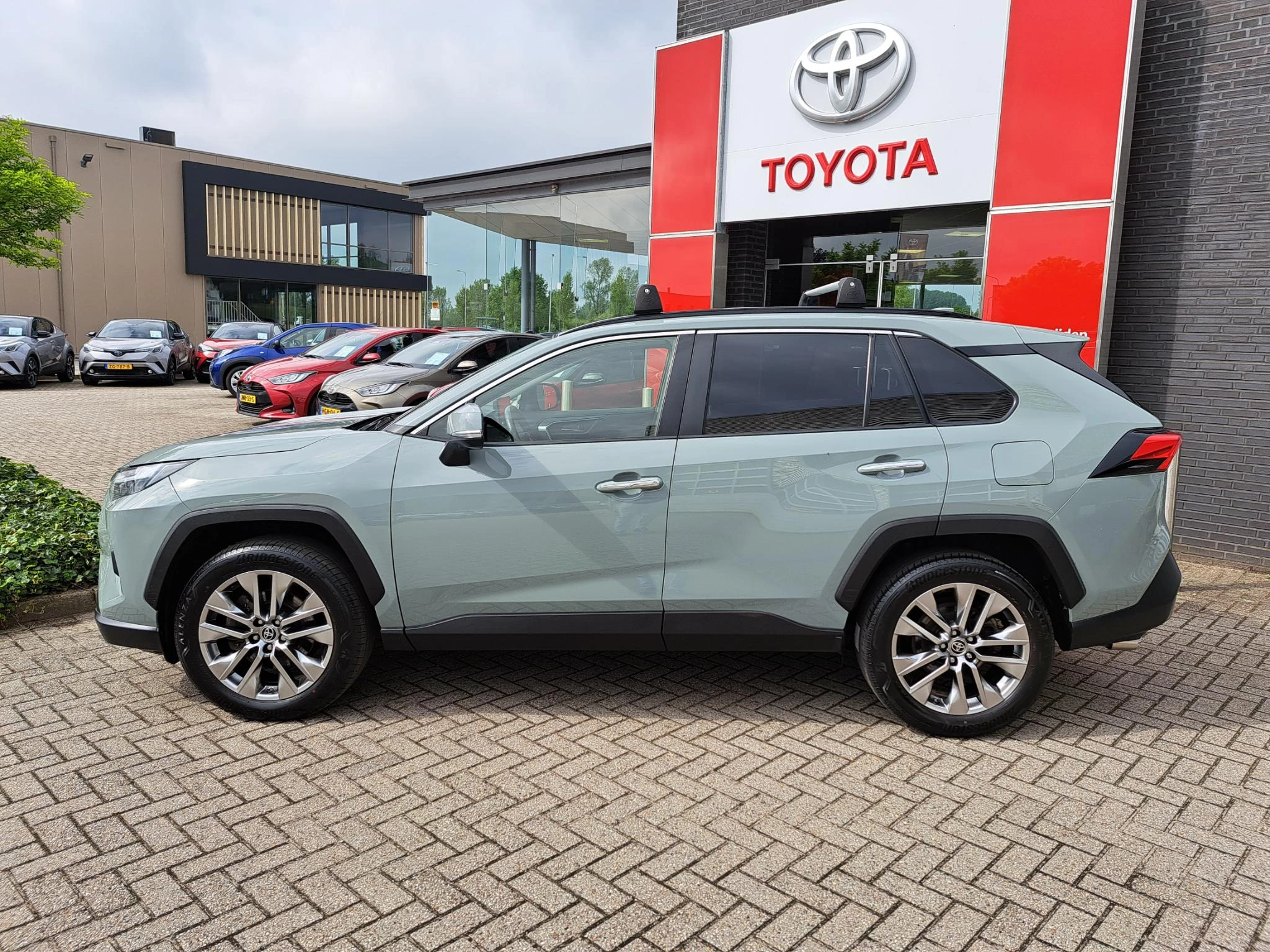 Hoofdafbeelding Toyota RAV4