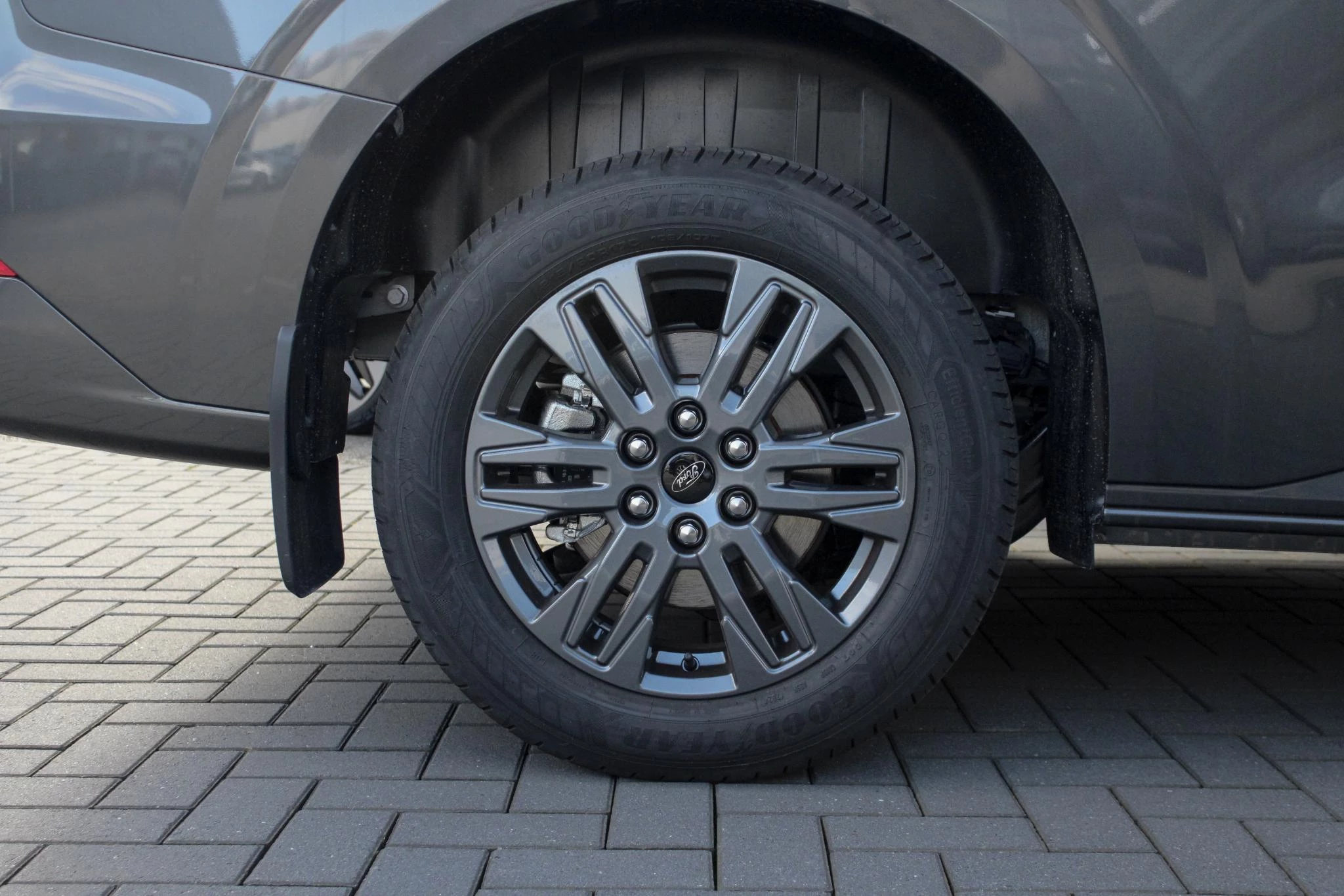Hoofdafbeelding Ford E-Transit