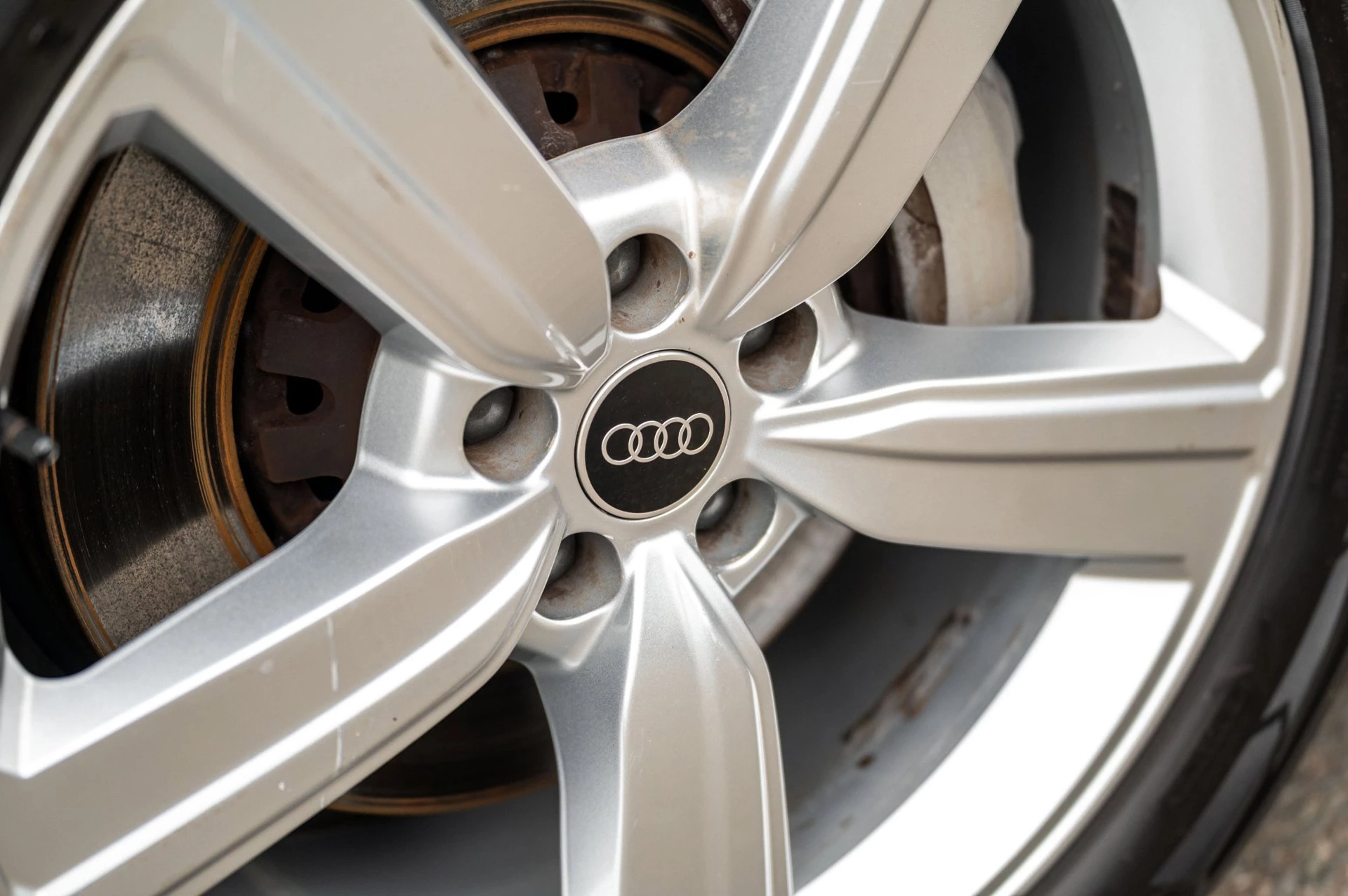 Hoofdafbeelding Audi e-tron