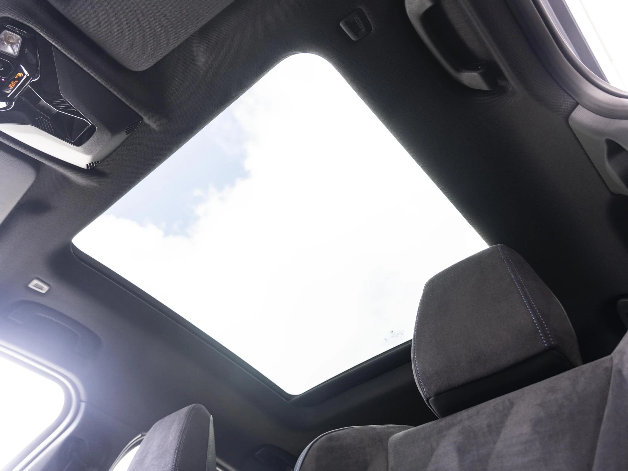 Hoofdafbeelding BMW iX2