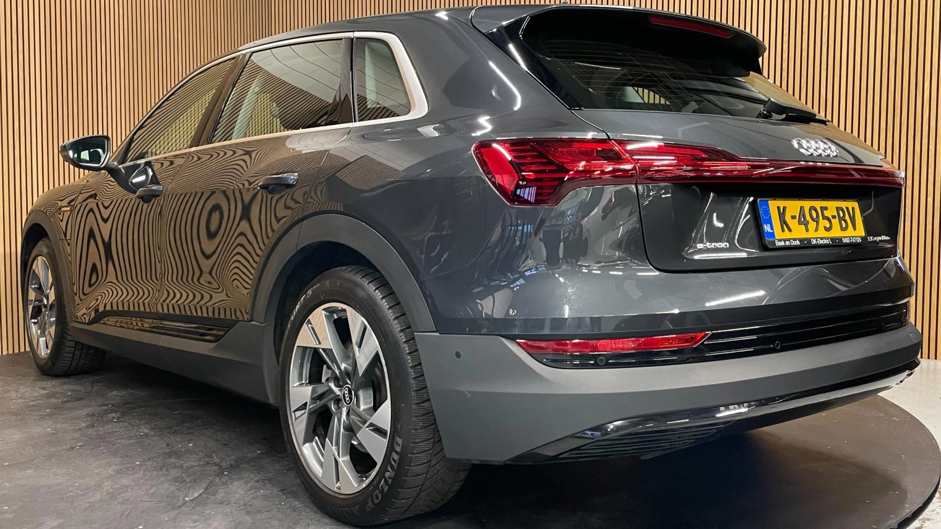 Hoofdafbeelding Audi e-tron