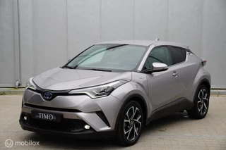 Hoofdafbeelding Toyota C-HR Toyota C-HR 1.8 Hybrid Style|47.000 KM|LED|Stoelverwarming