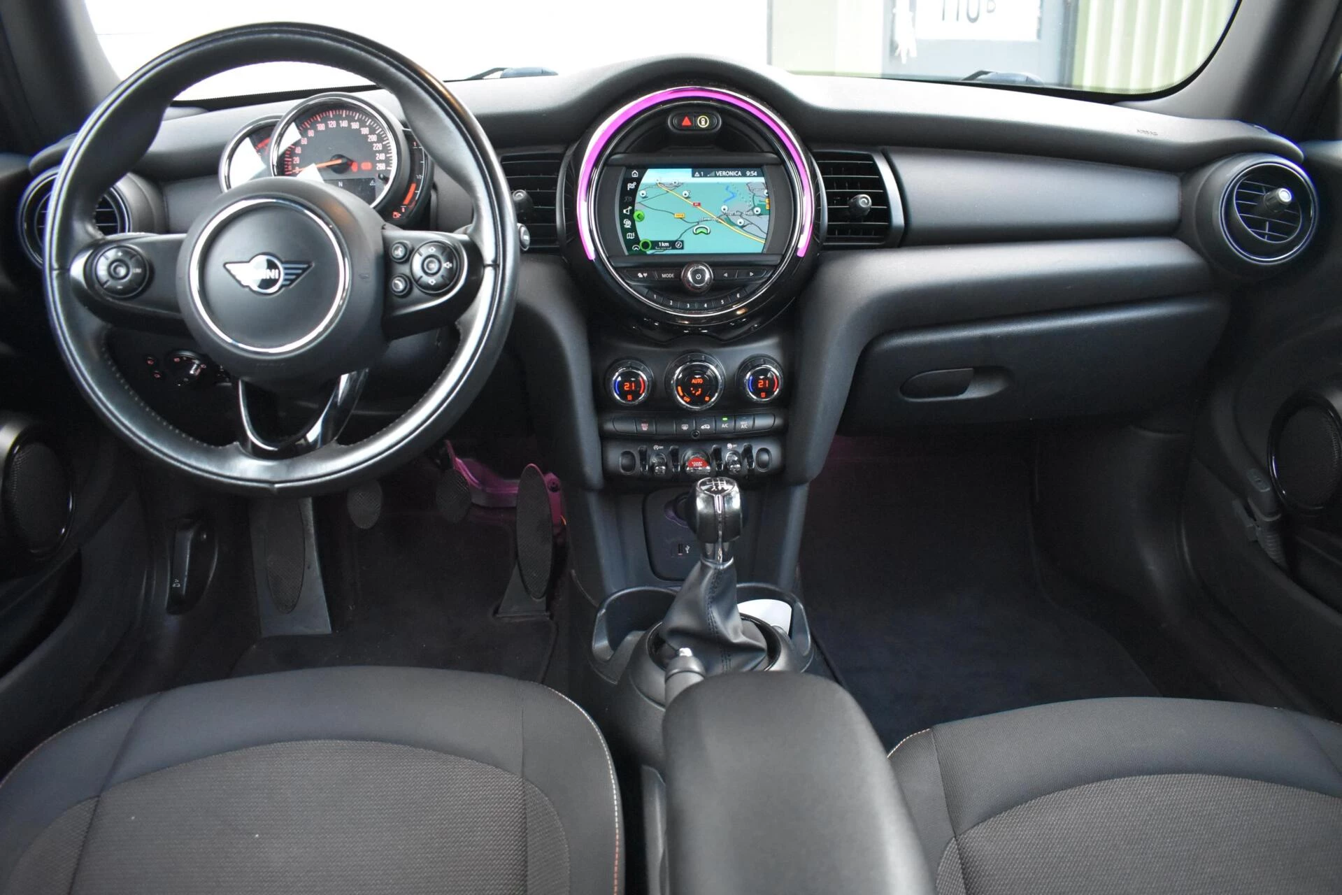 Hoofdafbeelding MINI One