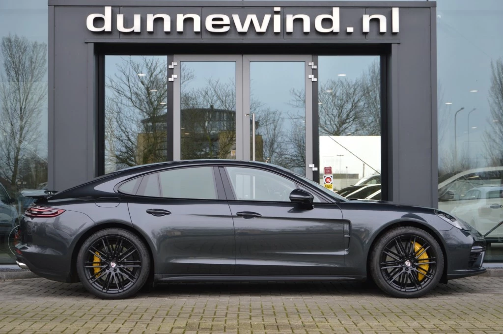 Hoofdafbeelding Porsche Panamera