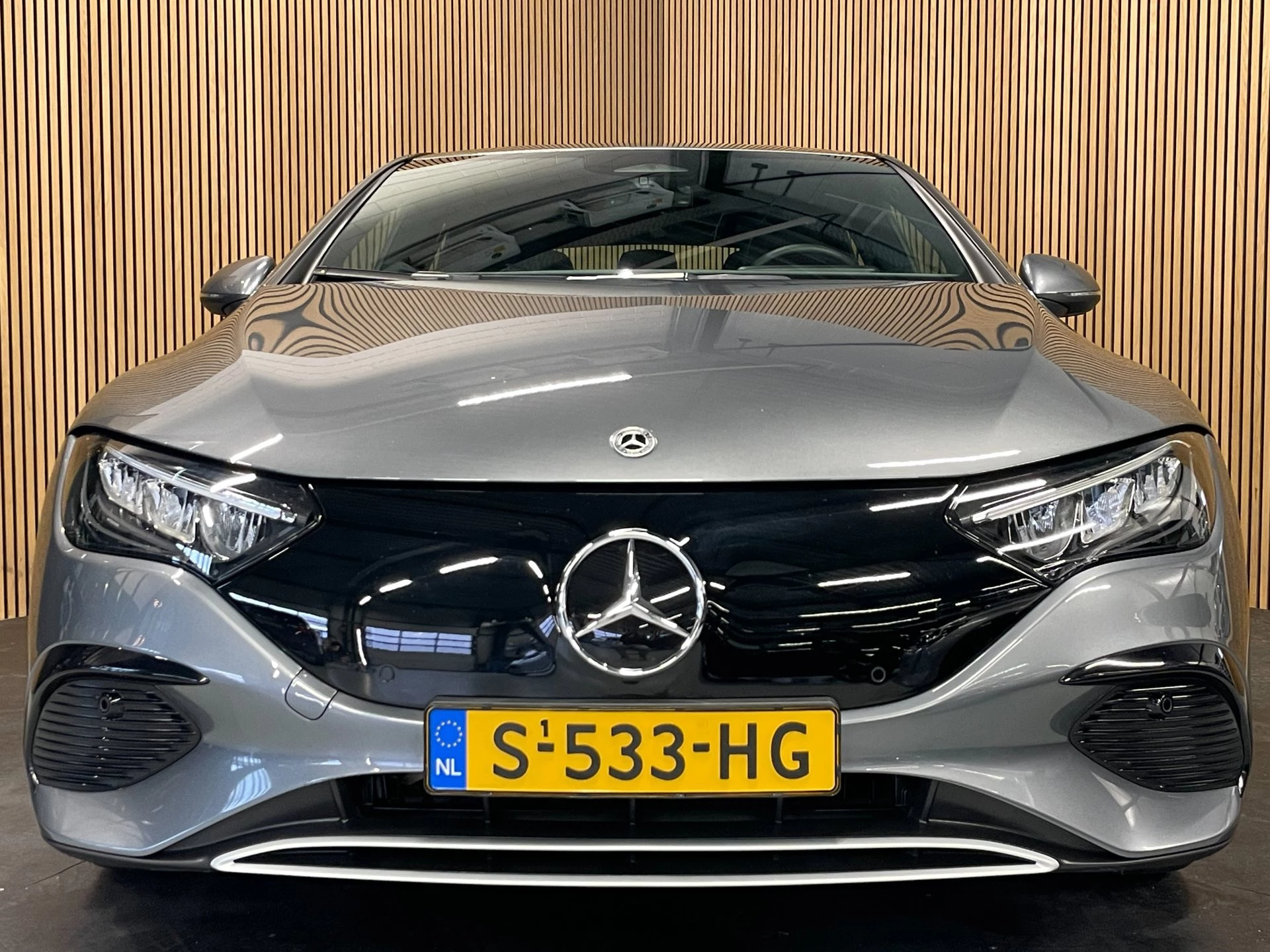 Hoofdafbeelding Mercedes-Benz EQE