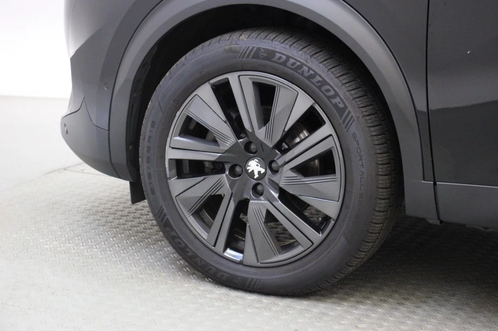 Hoofdafbeelding Peugeot e-2008