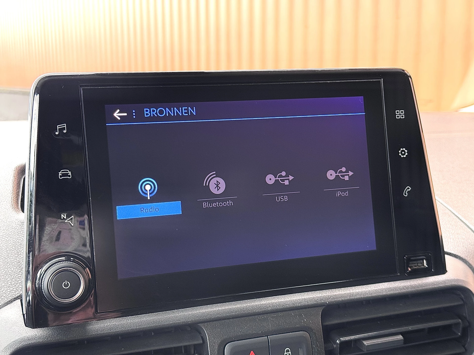 Hoofdafbeelding Peugeot Partner