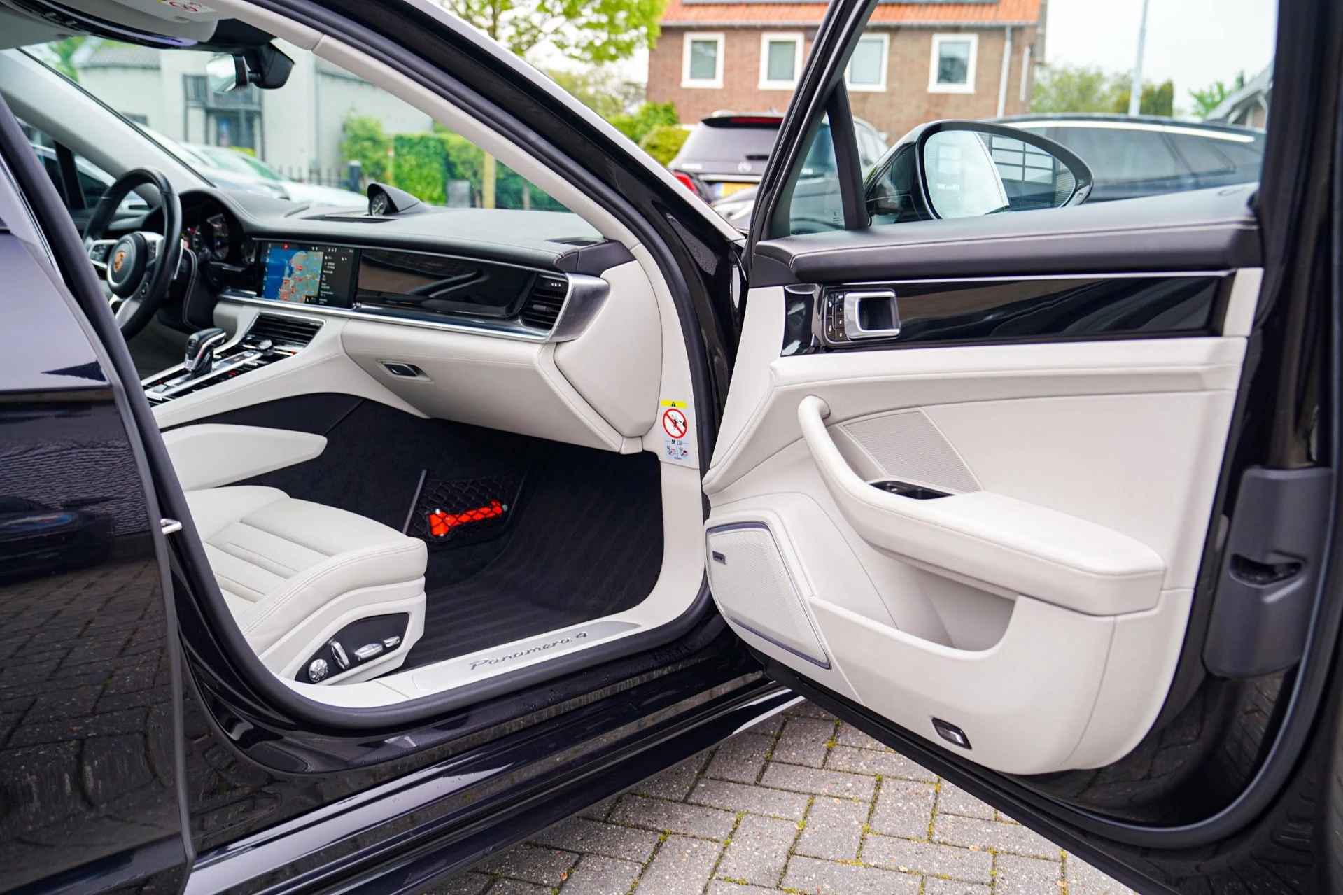 Hoofdafbeelding Porsche Panamera