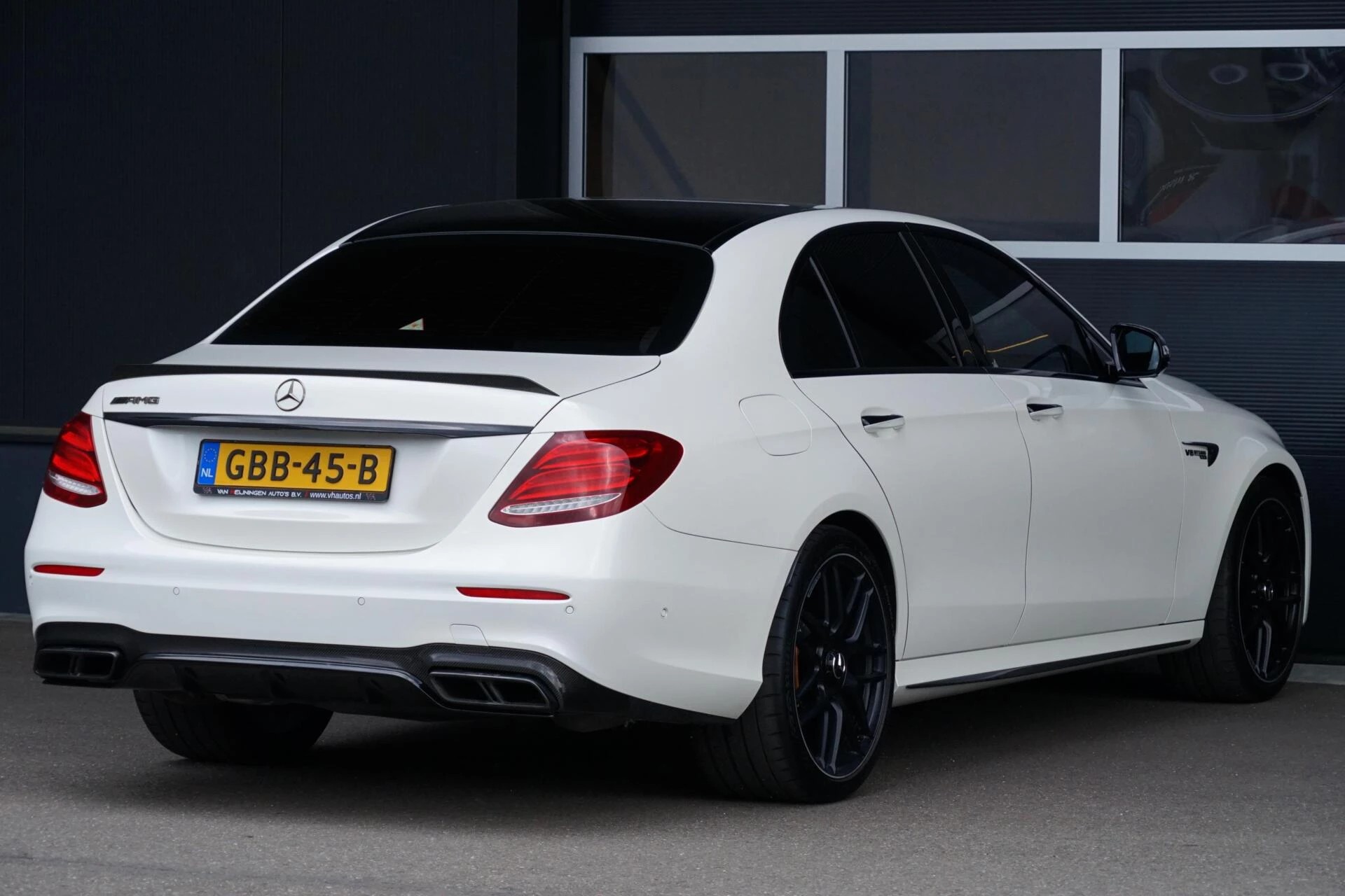 Hoofdafbeelding Mercedes-Benz E-Klasse