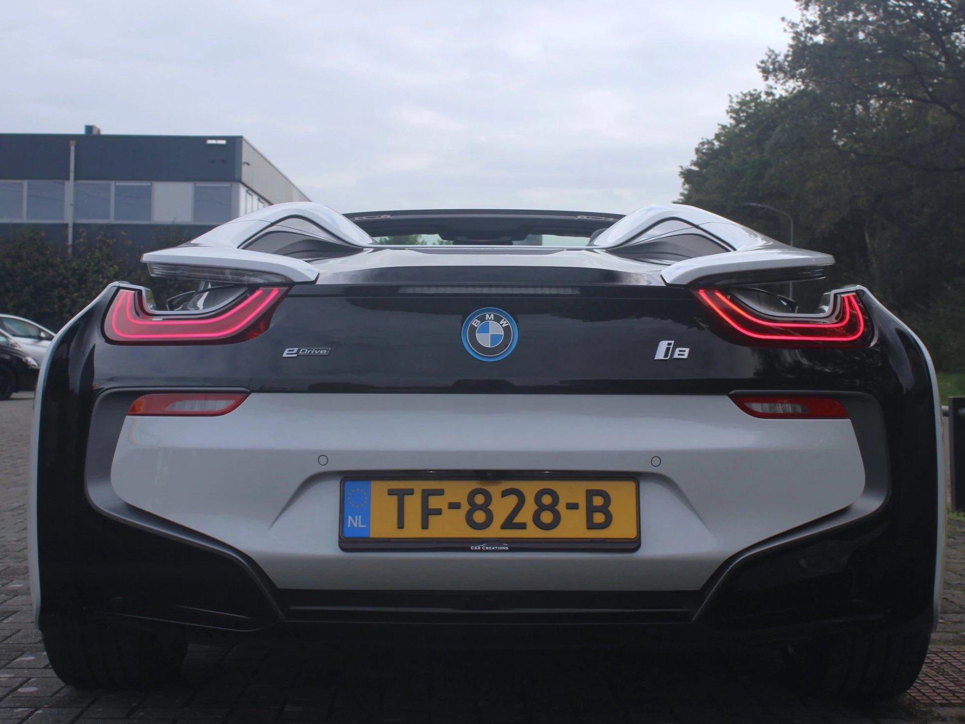 Hoofdafbeelding BMW i8